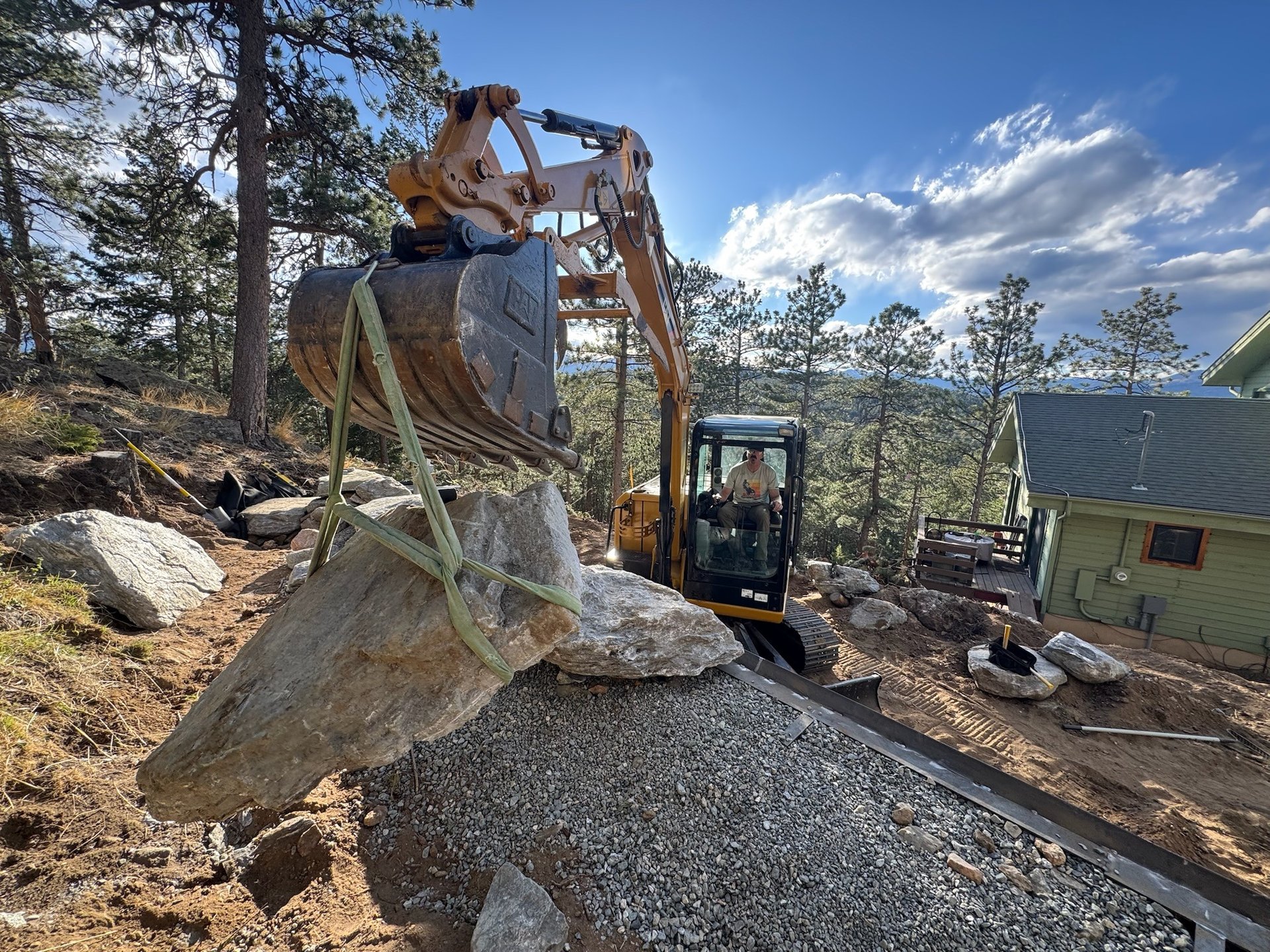 black and white bed linen