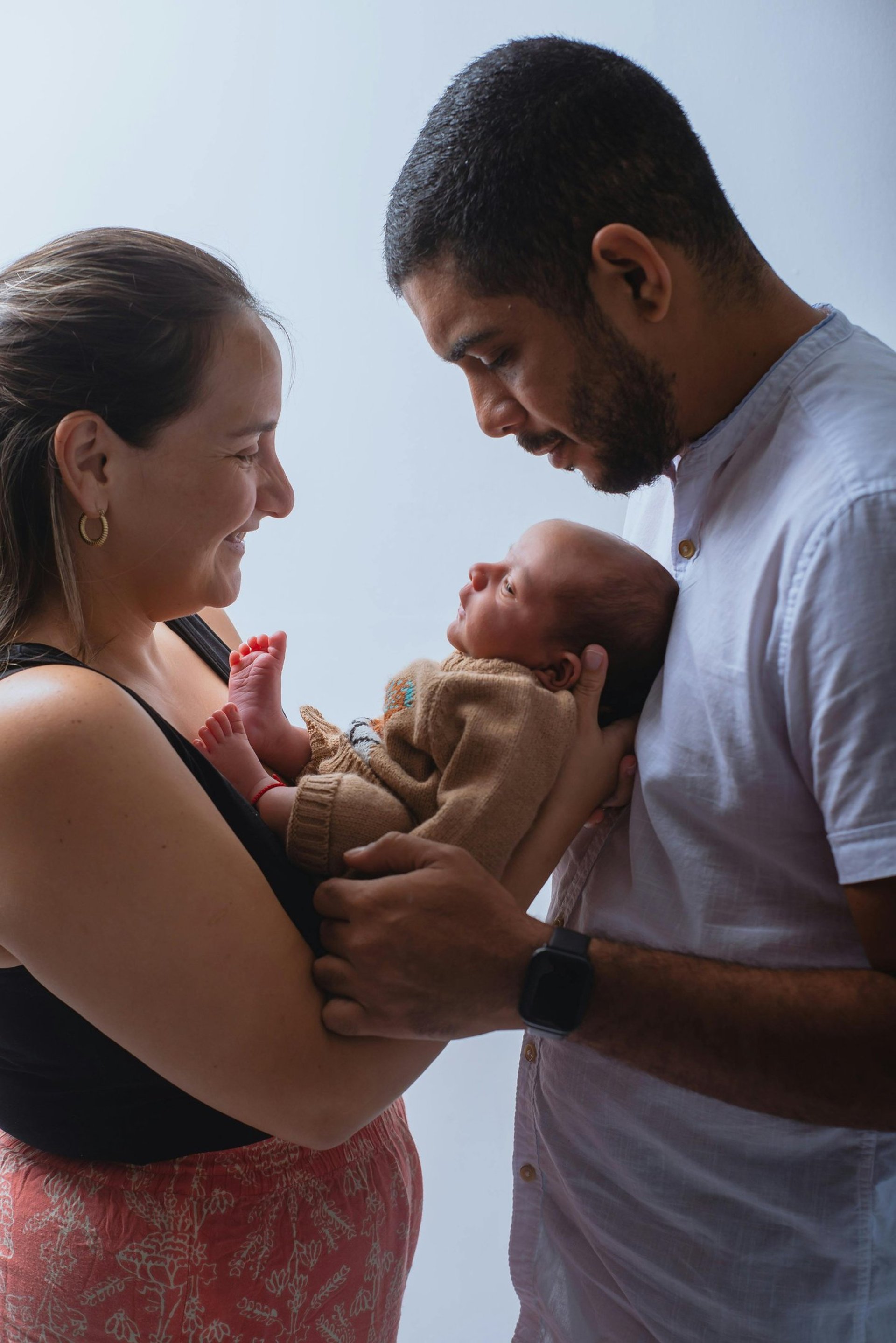 black and white bed linen