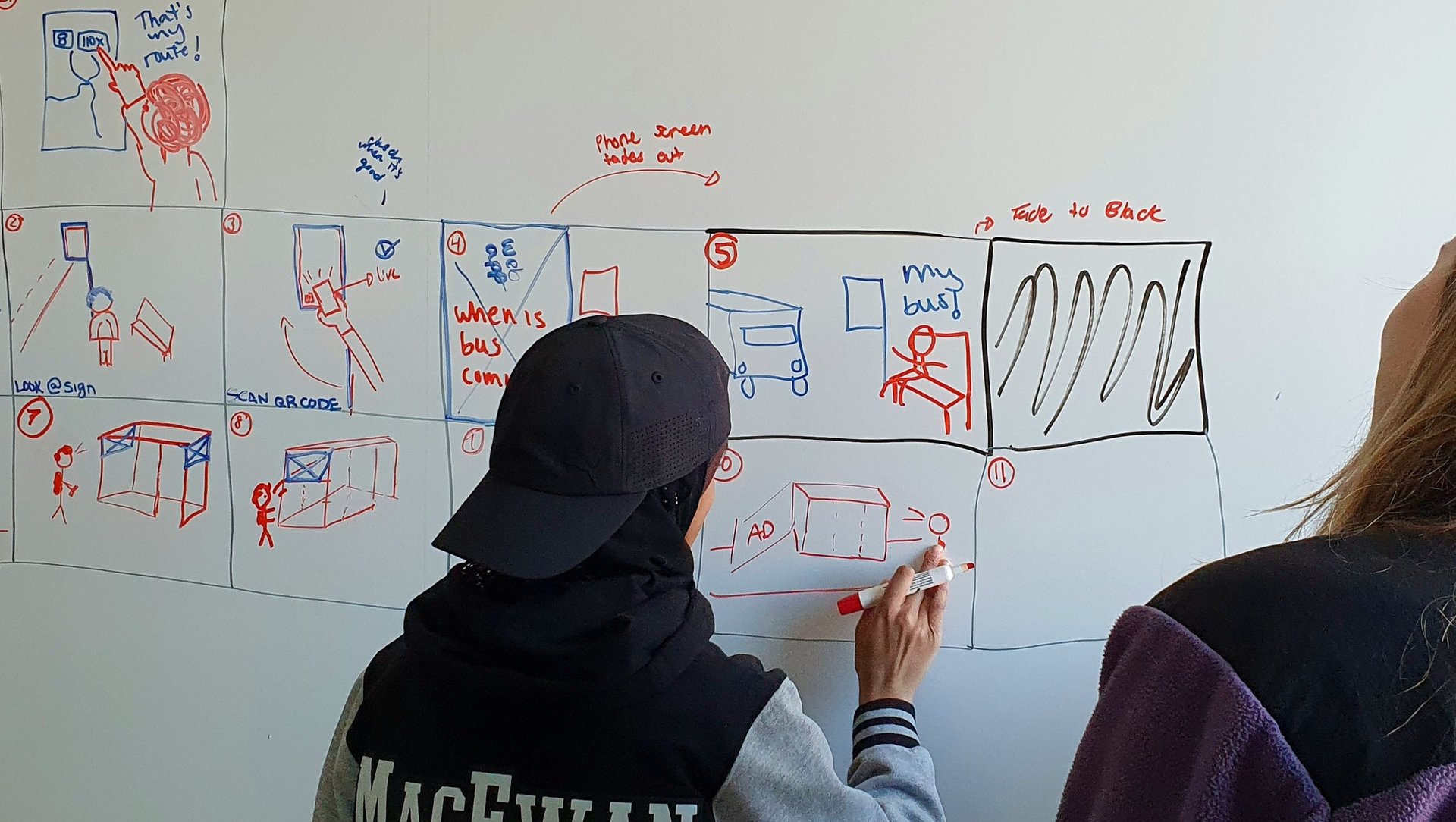 black and white bed linen