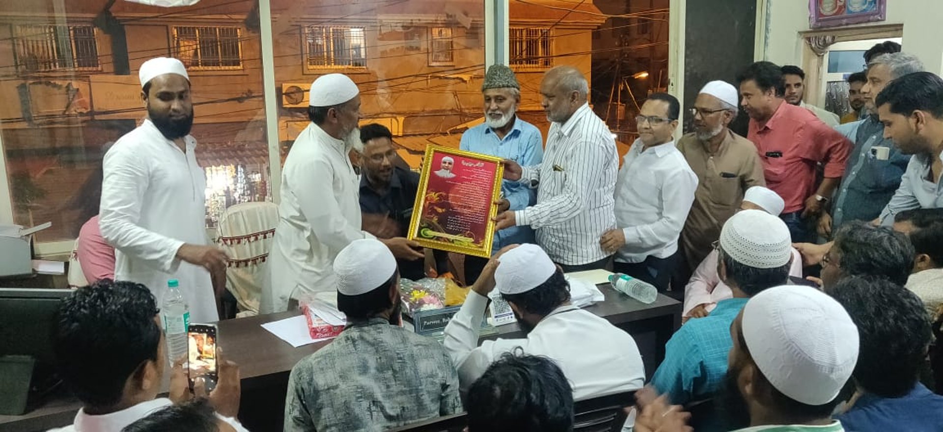 black and white bed linen