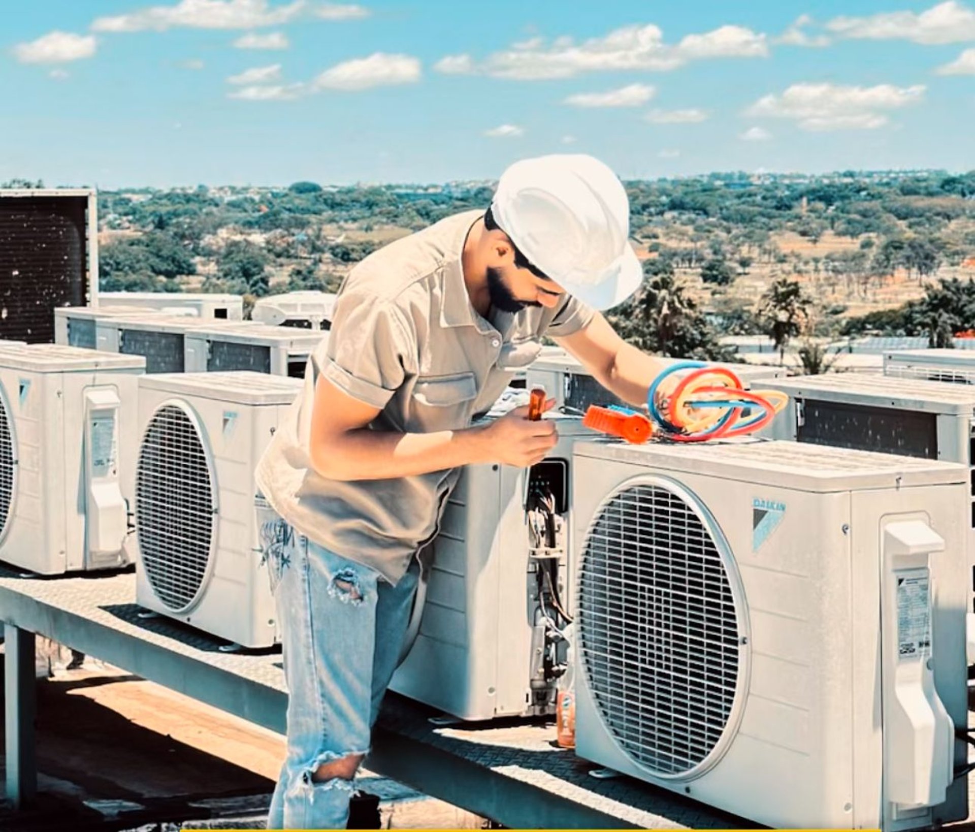 black and white bed linen
