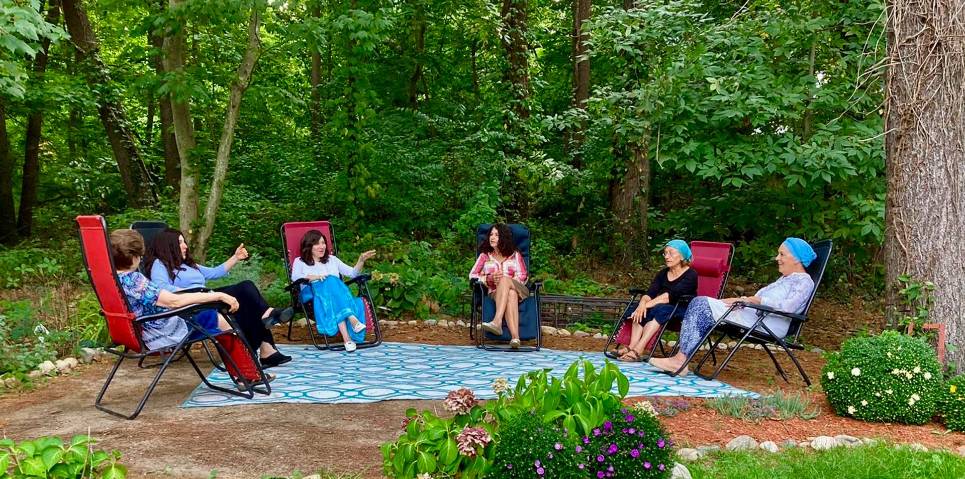 white and blue ocean waves