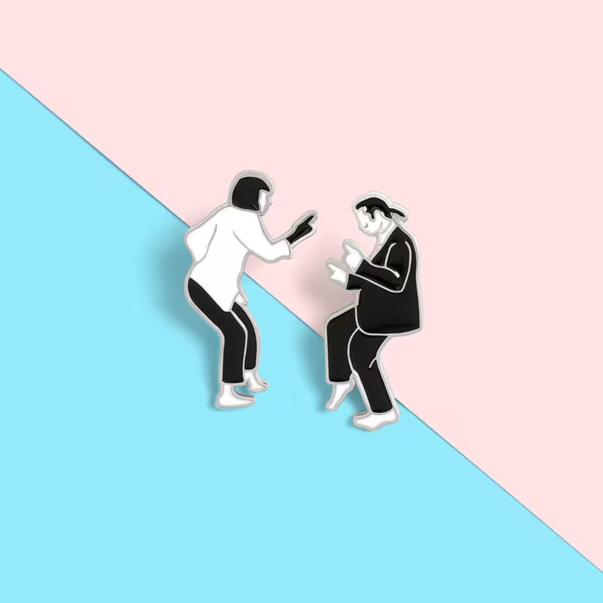 black and white bed linen