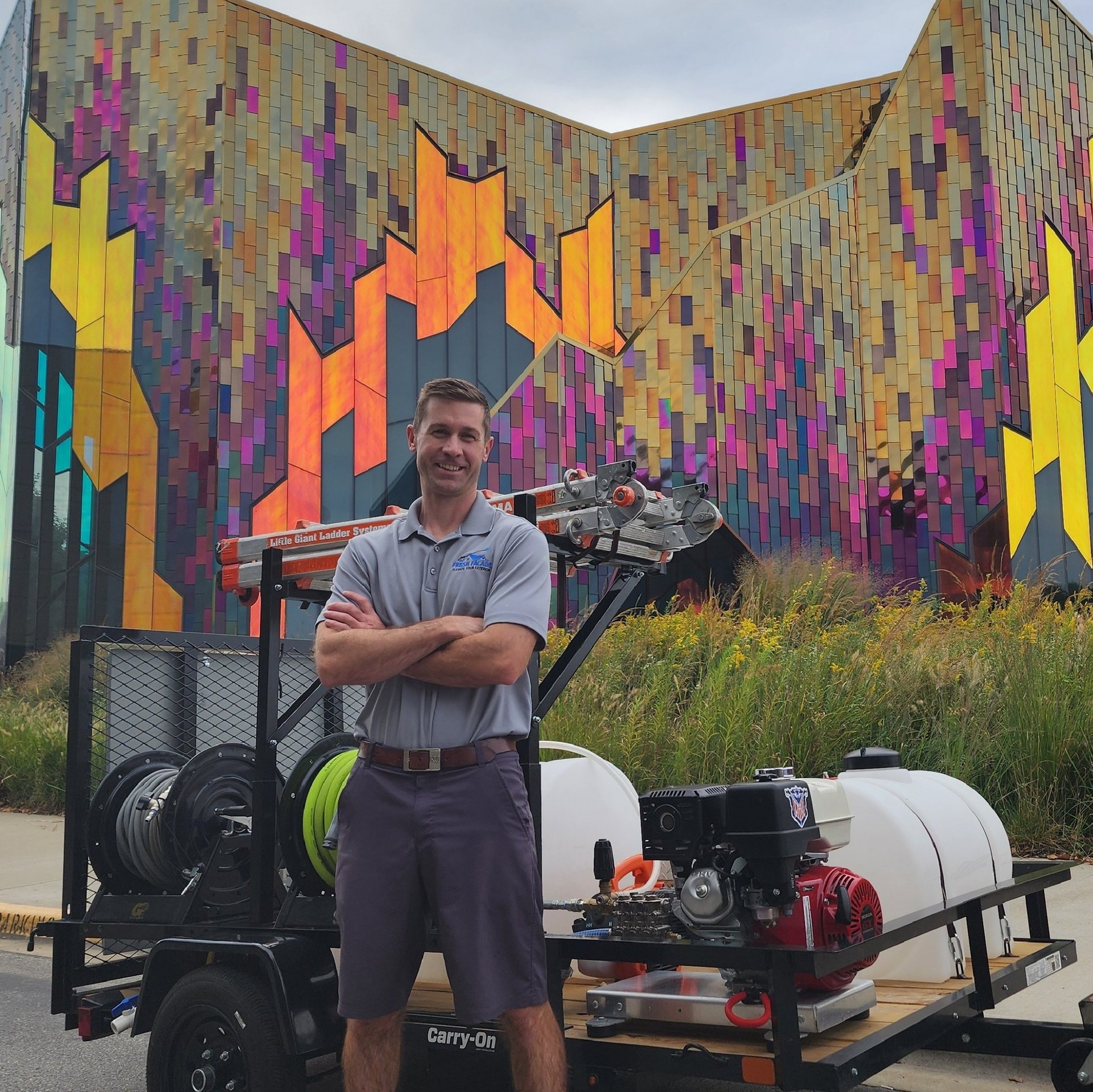 black and brown leather padded tub sofa
