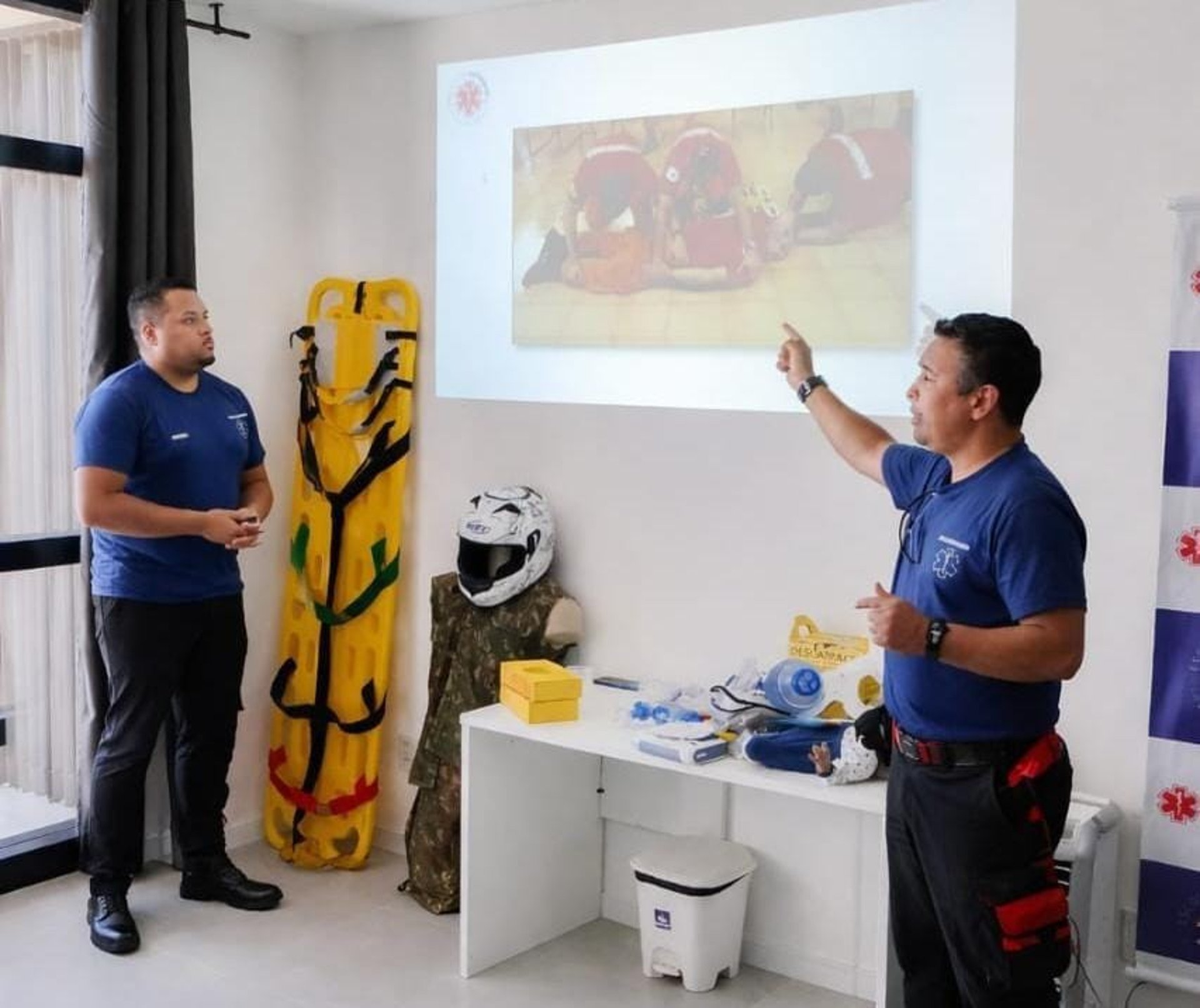 an abstract photo of a curved building with a blue sky in the background