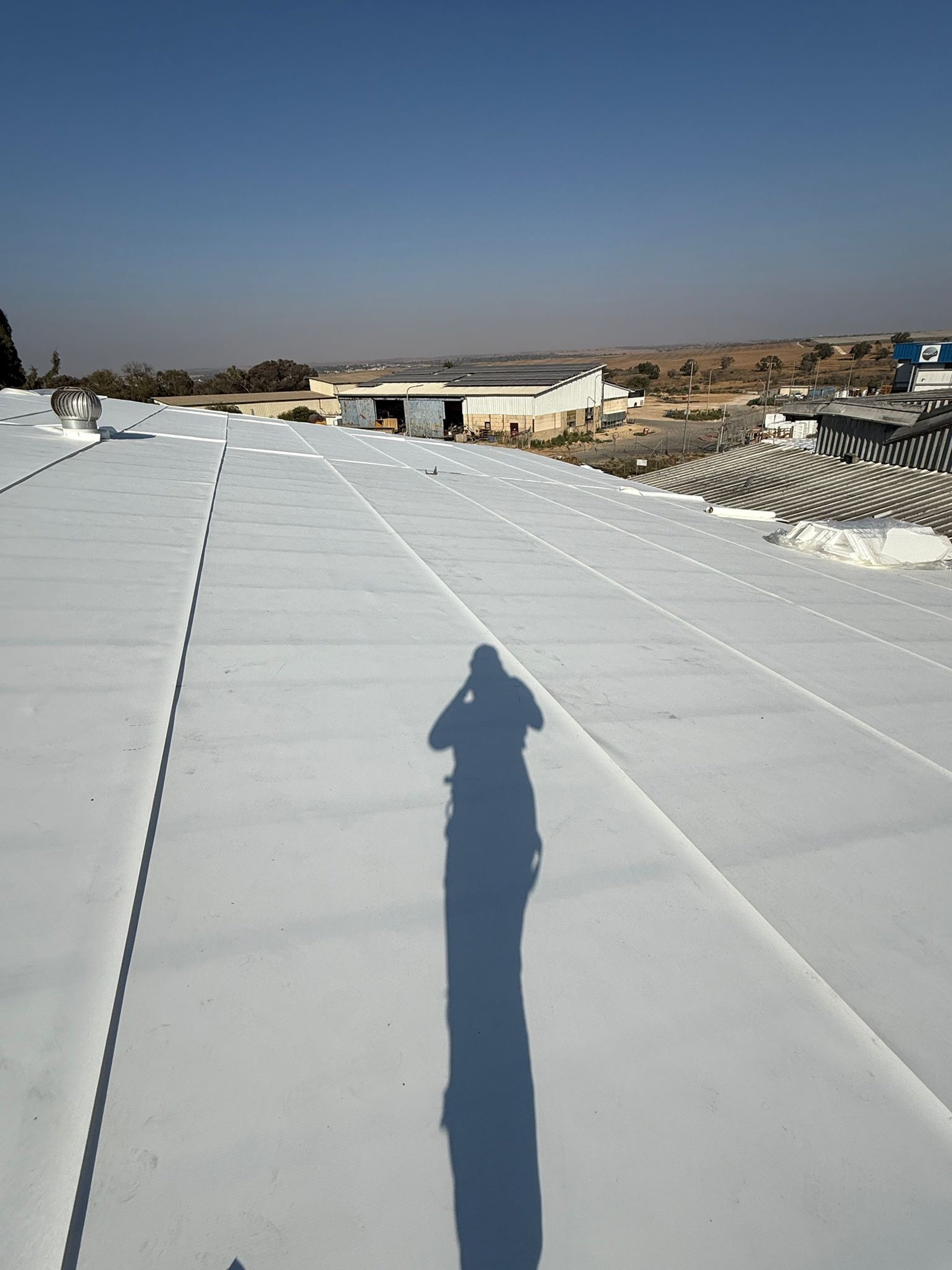 black and brown leather padded tub sofa