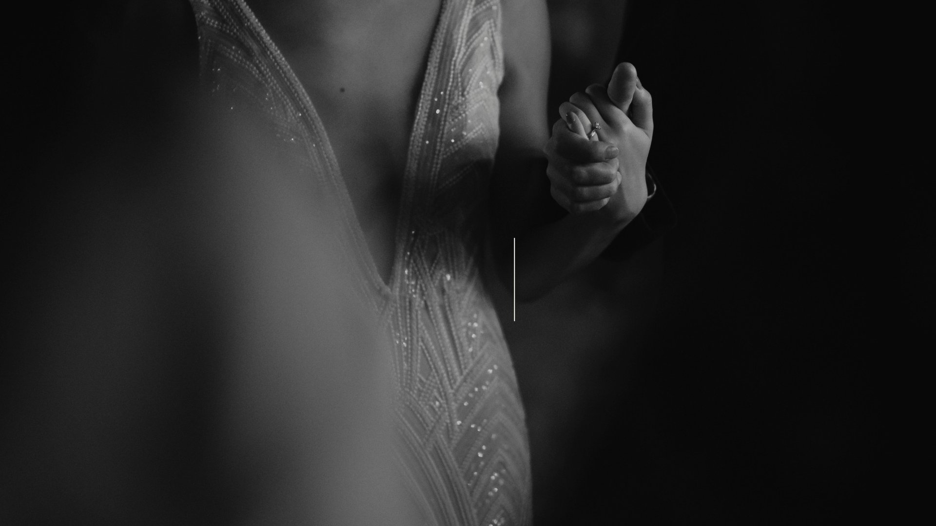 black and white bed linen