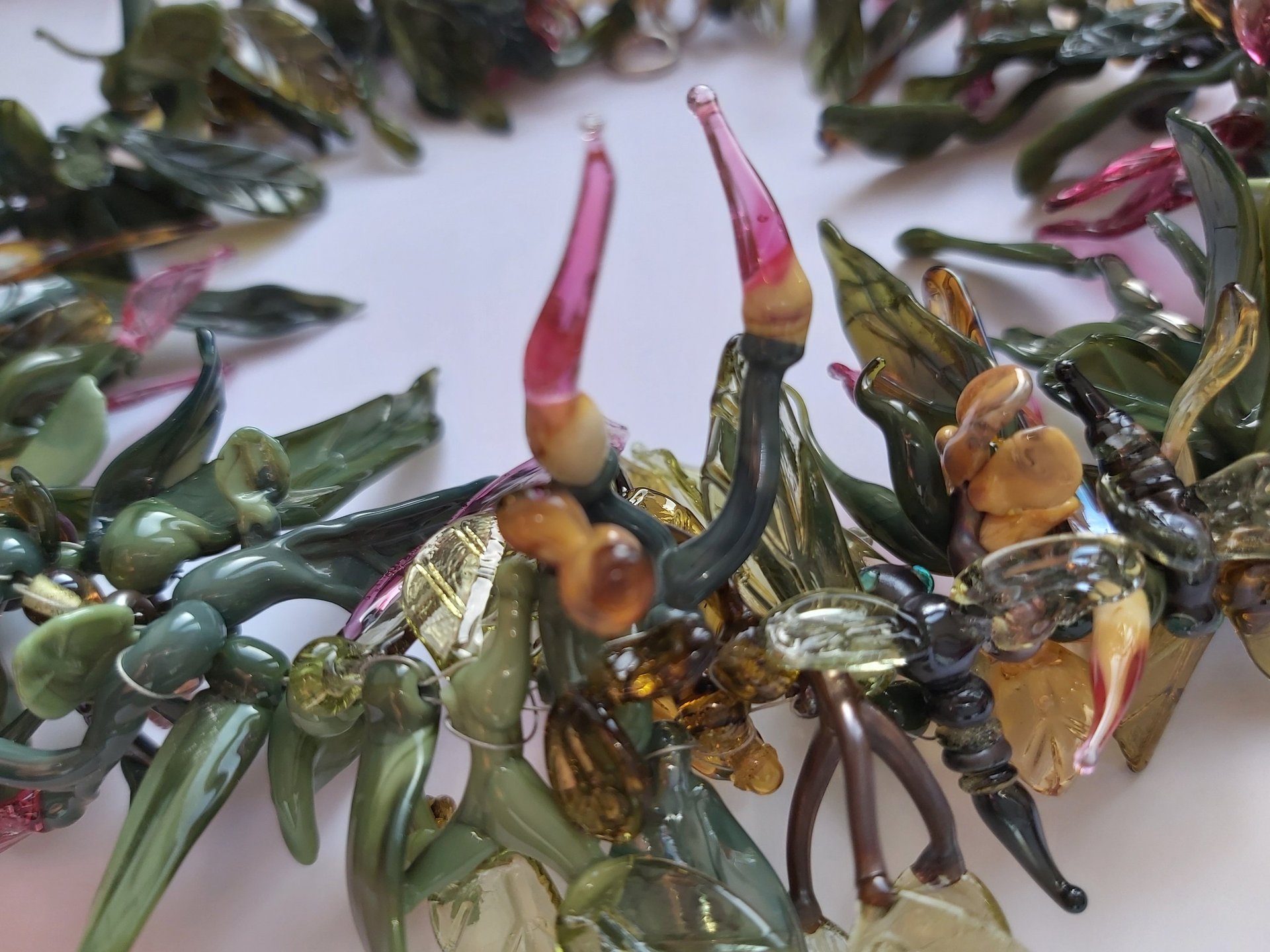 black and white bed linen