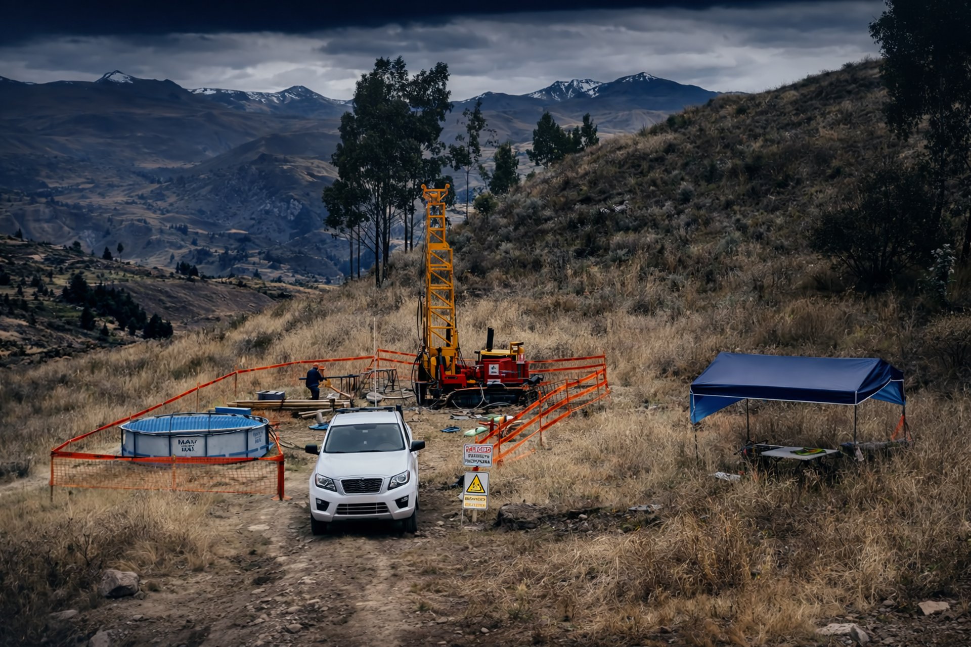 gray computer monitor