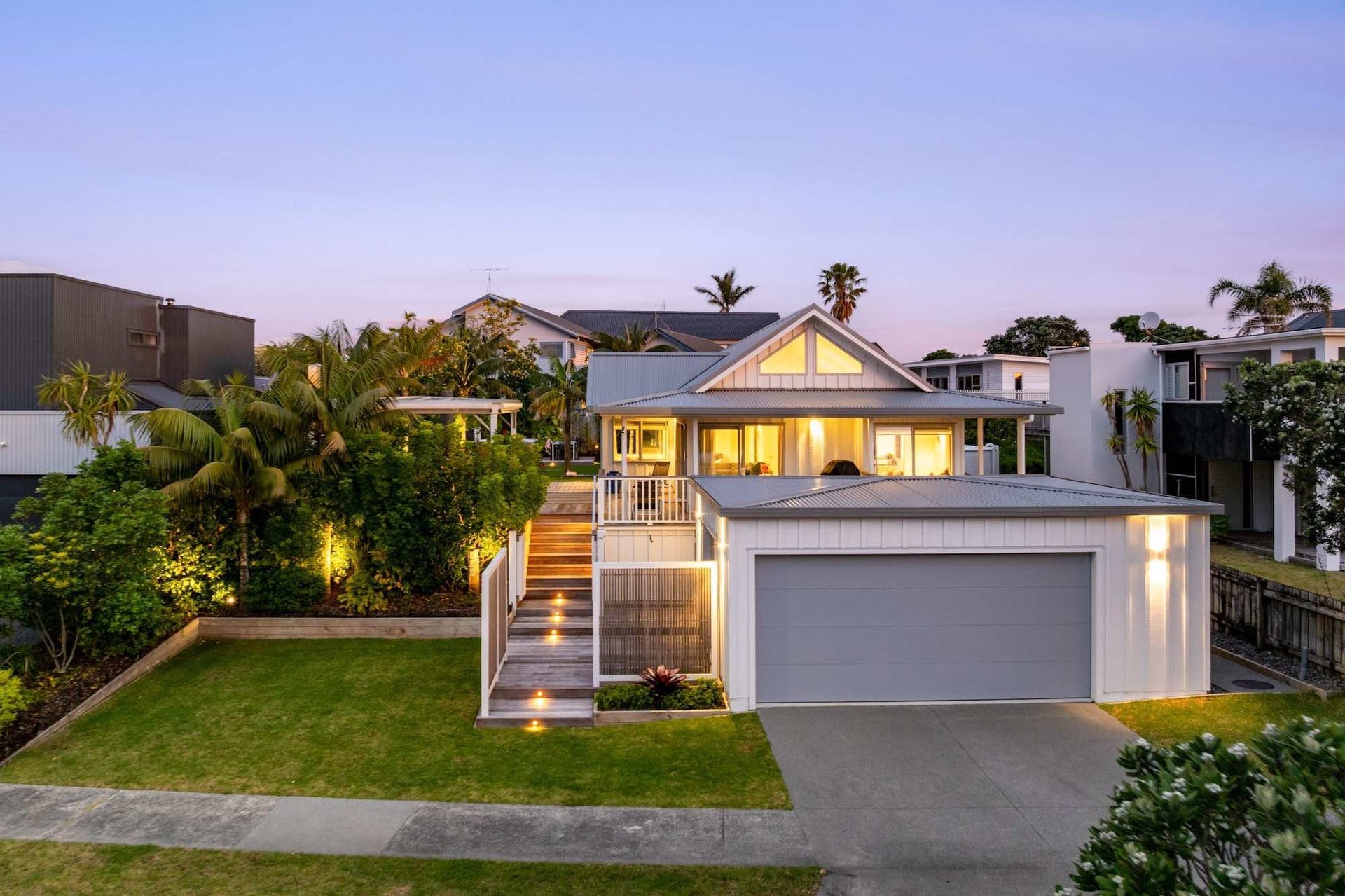 Purpose built garage and hard landscaping - Omaha
