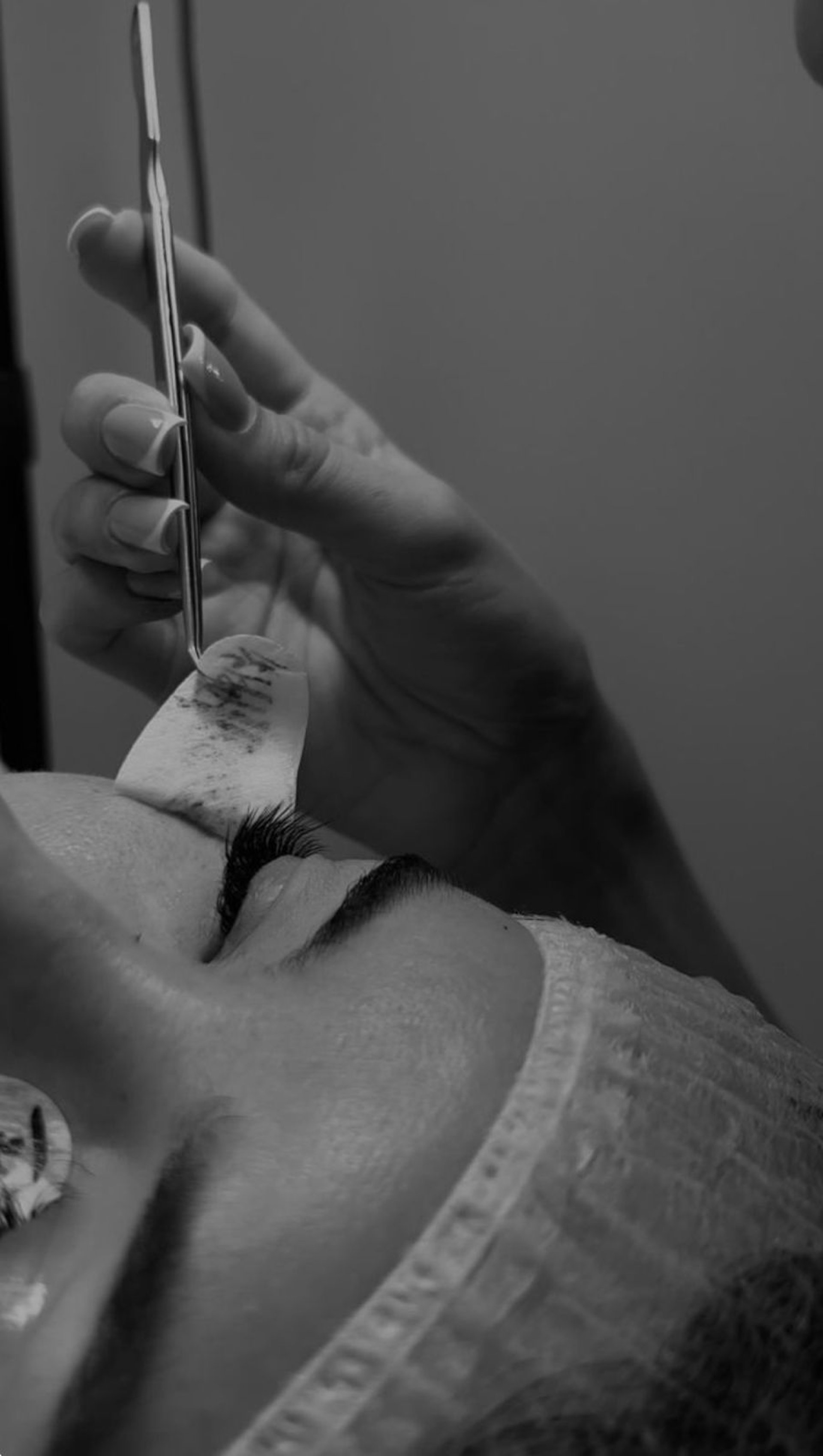 a close up of a surfboard on a wall