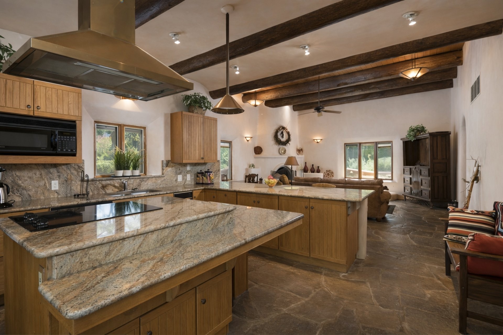 black and white bed linen