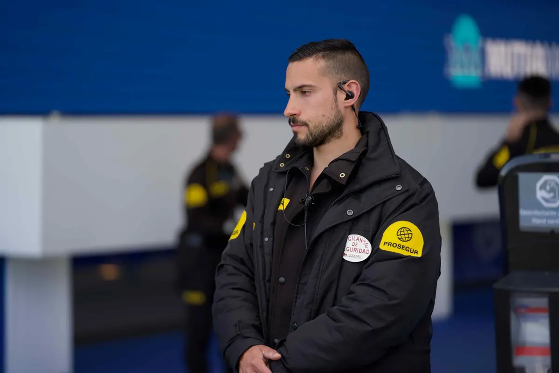 black and brown leather padded tub sofa
