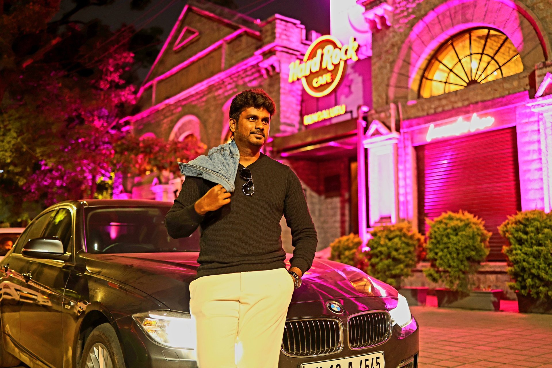 black and white bed linen