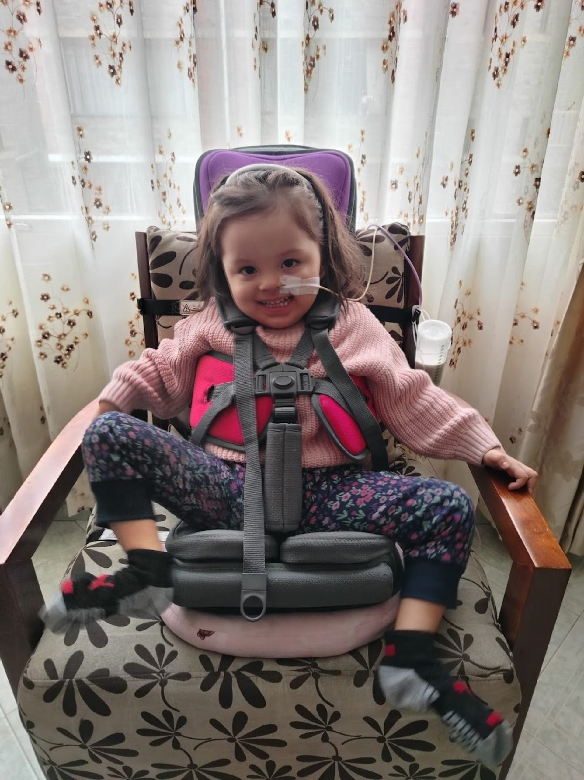 an abstract photo of a curved building with a blue sky in the background