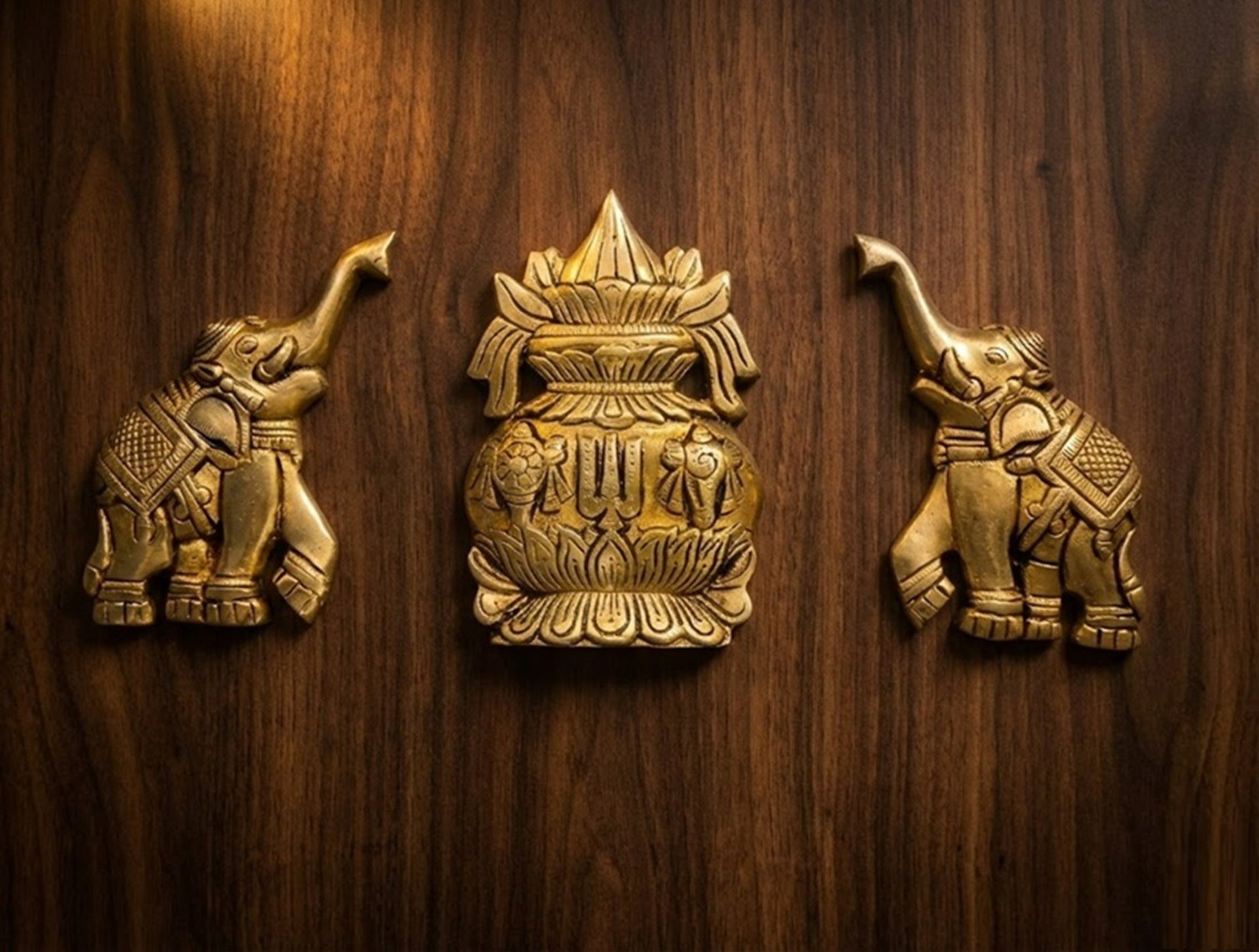 black blue and yellow textile