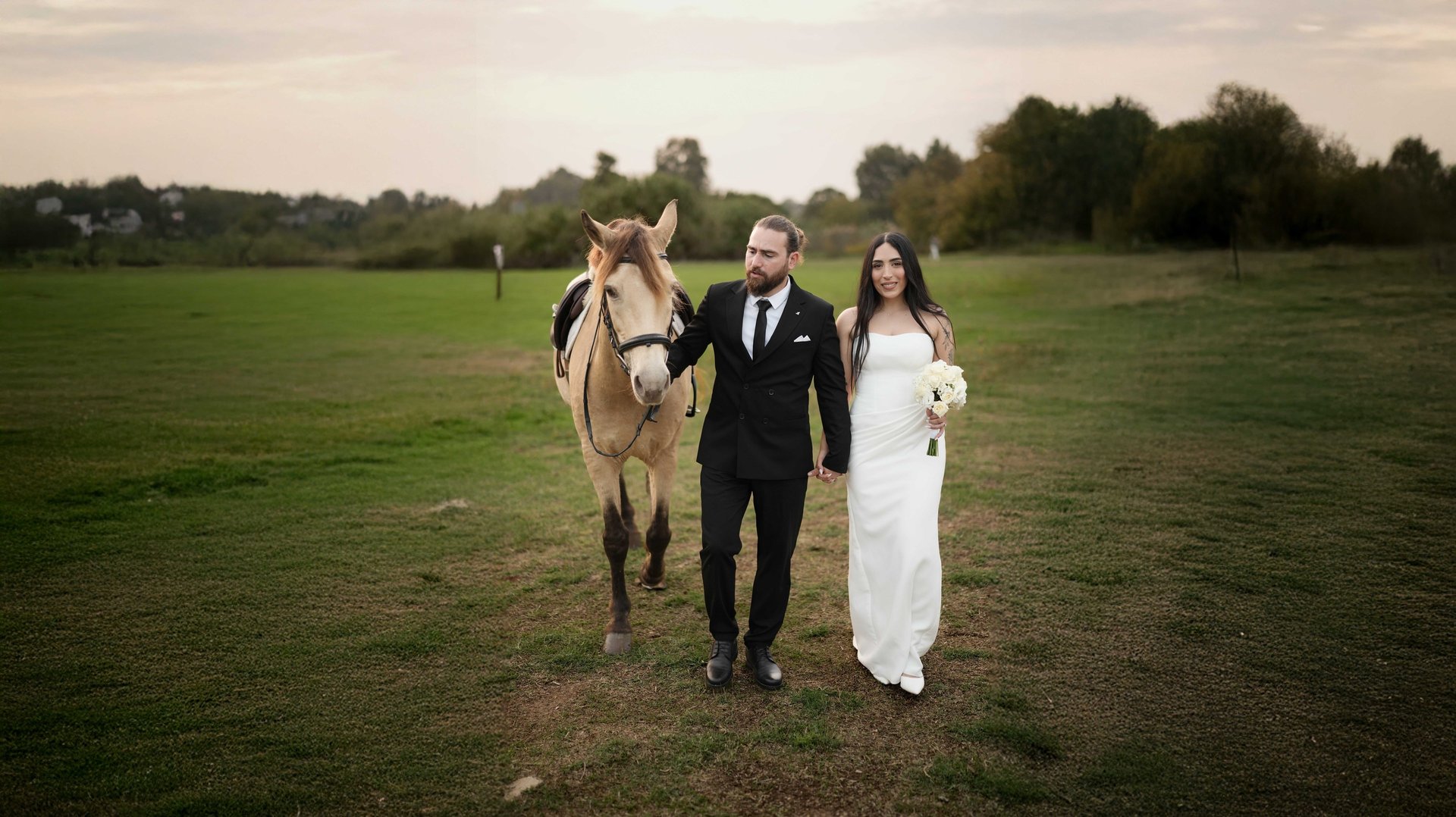 black and white bed linen