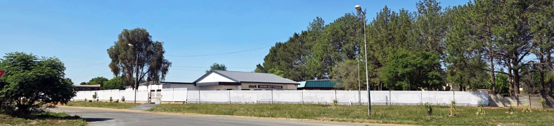 mountain range under blue sky