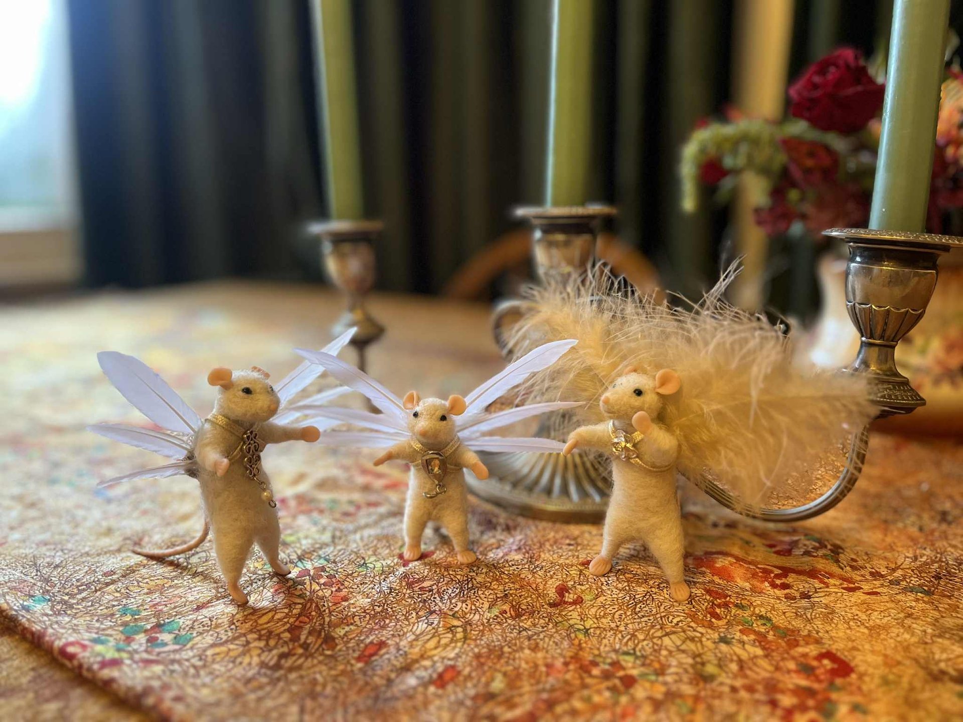 black and white bed linen