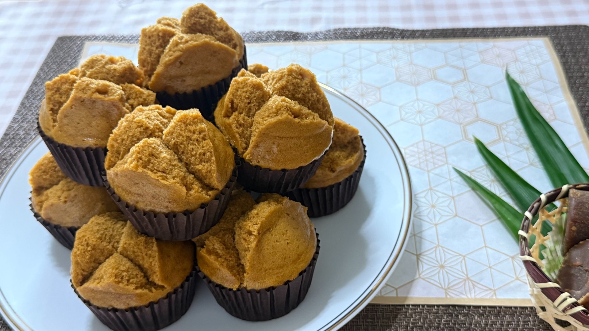 person wearing grey knit sweater