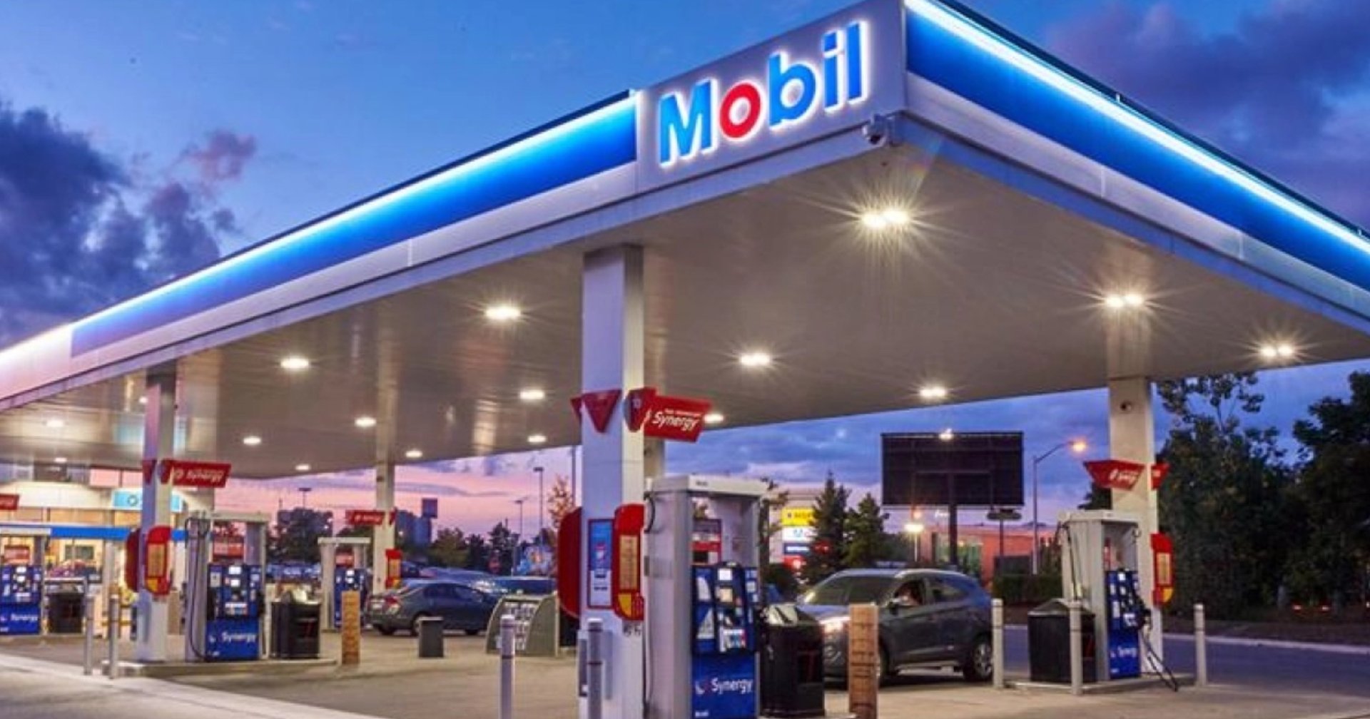 black and brown leather padded tub sofa