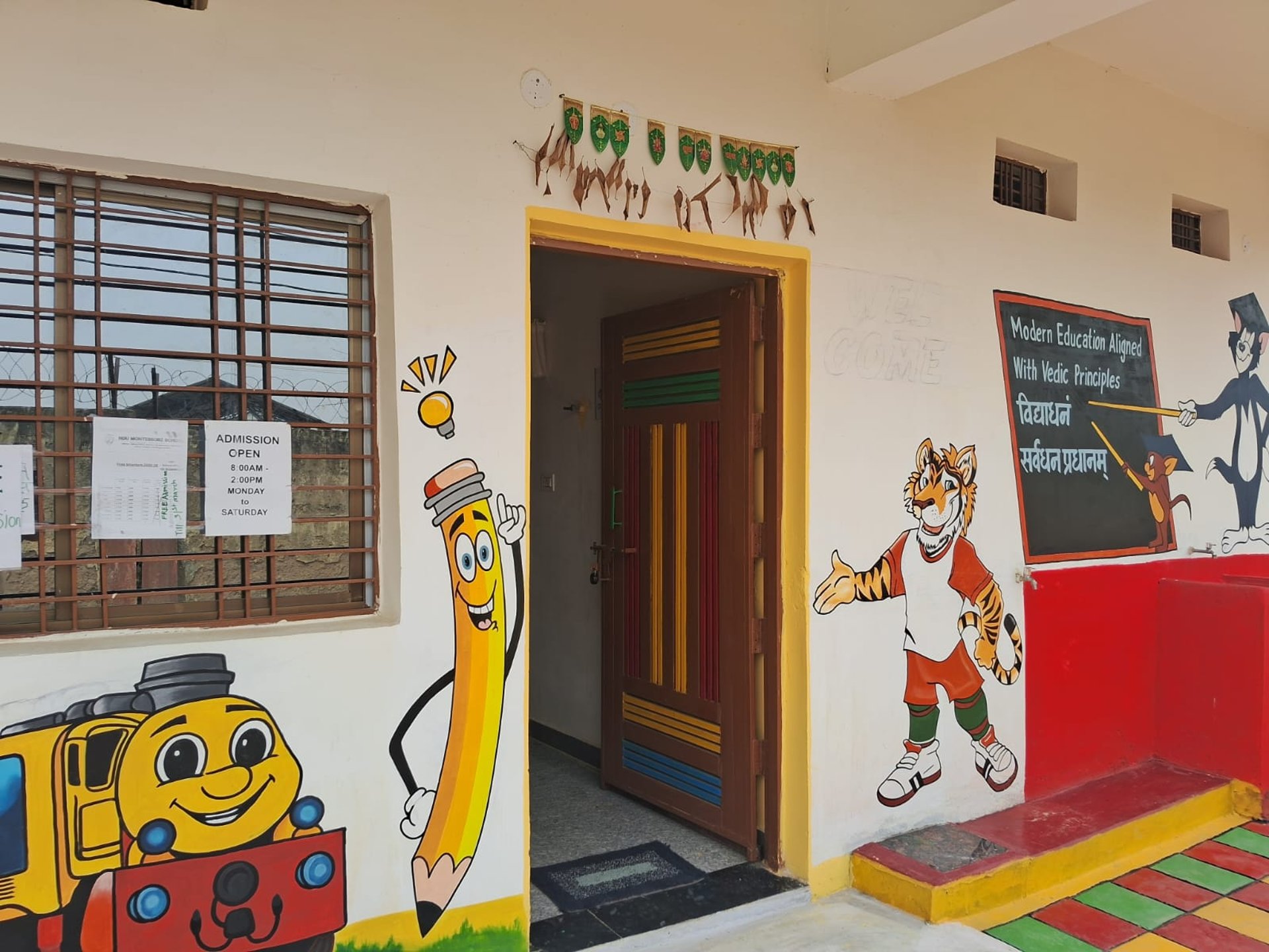 black and white bed linen