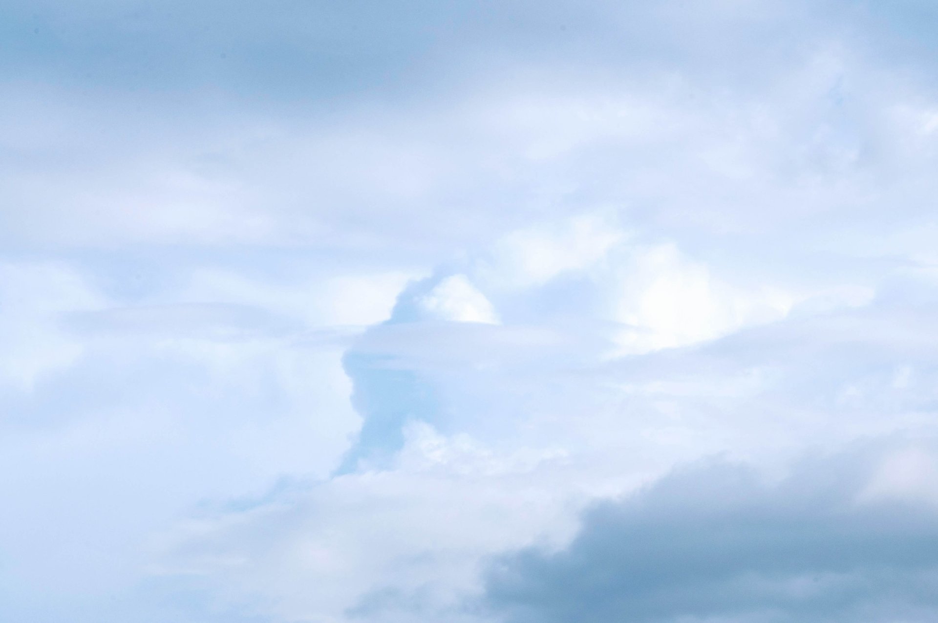 white clouds and blue sky during daytime