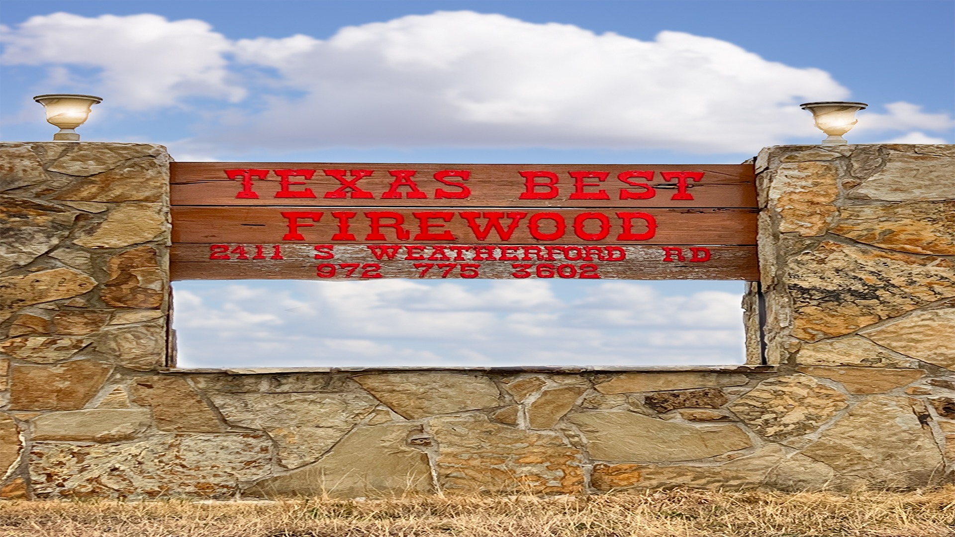 gray computer monitor