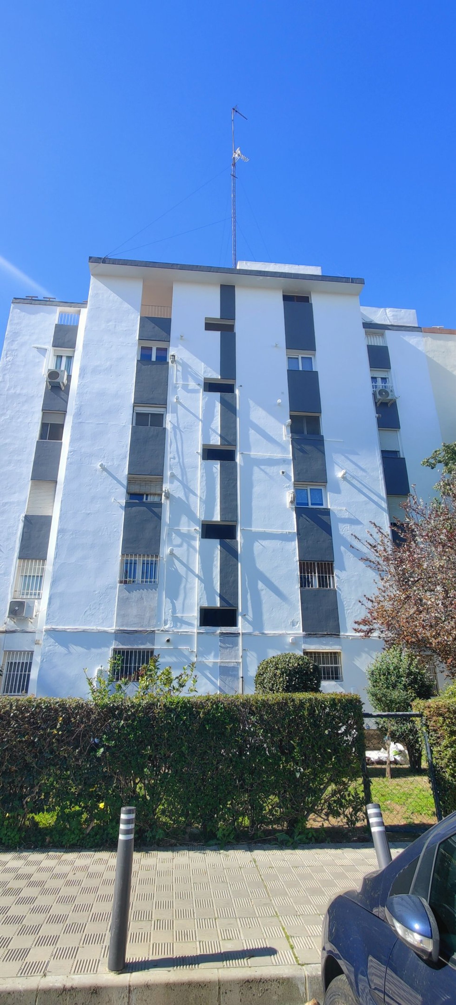 resultado de pintura en edificios en sevilla