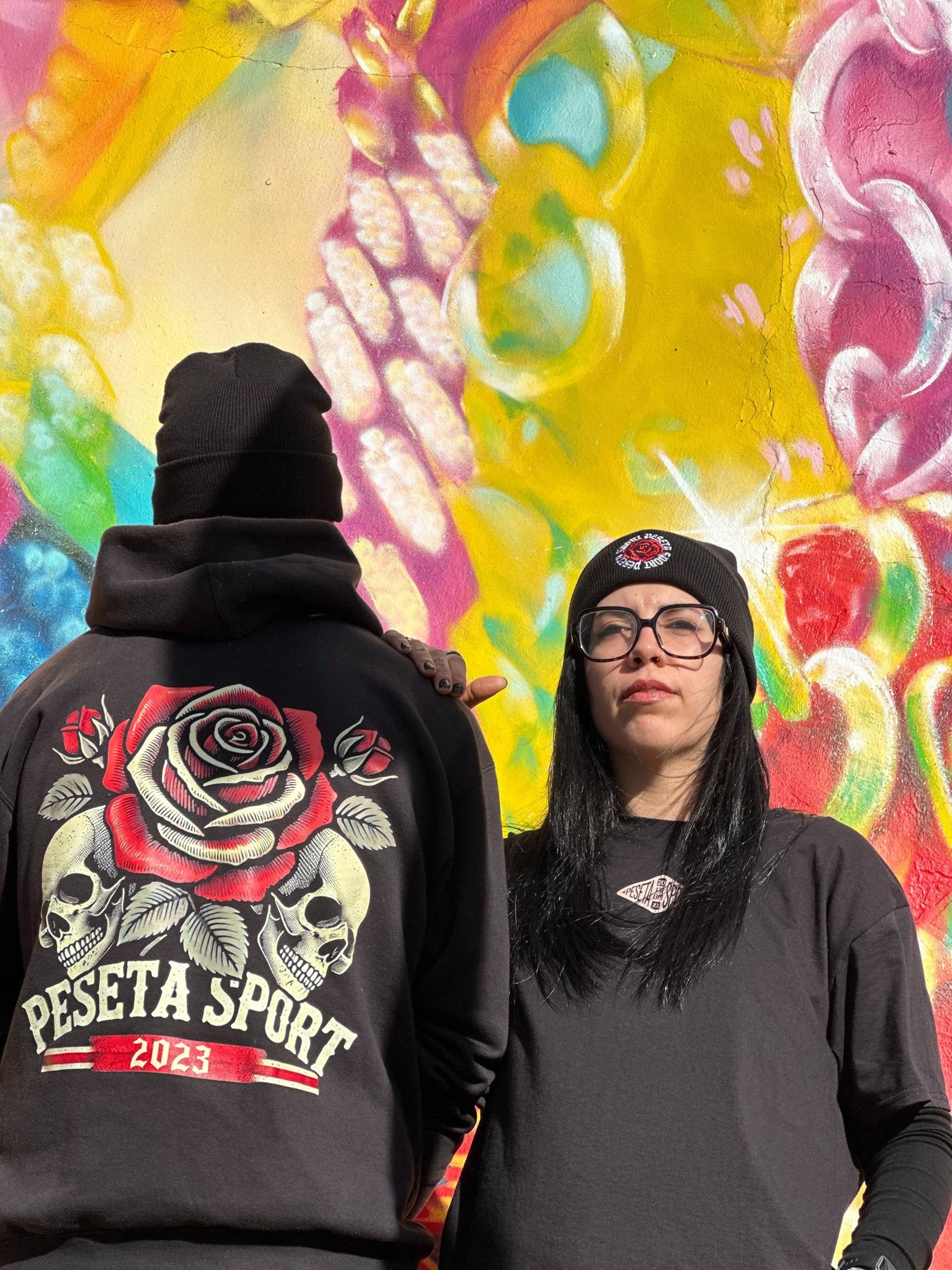 black and white bed linen