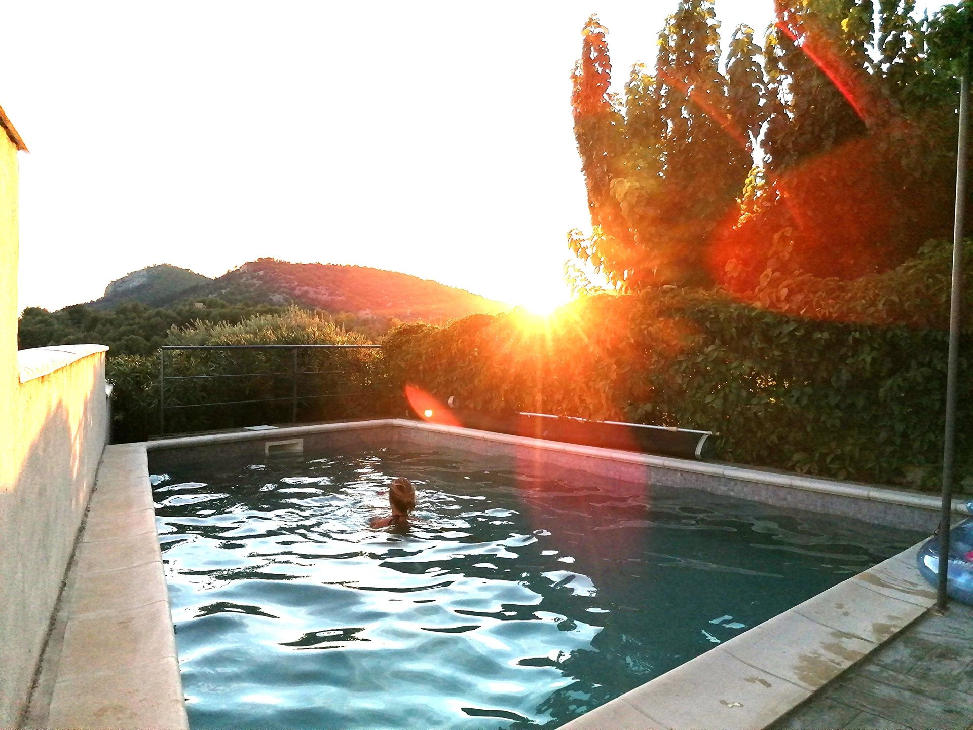 Piscine avec vue Le Barroux Provence Gîte
