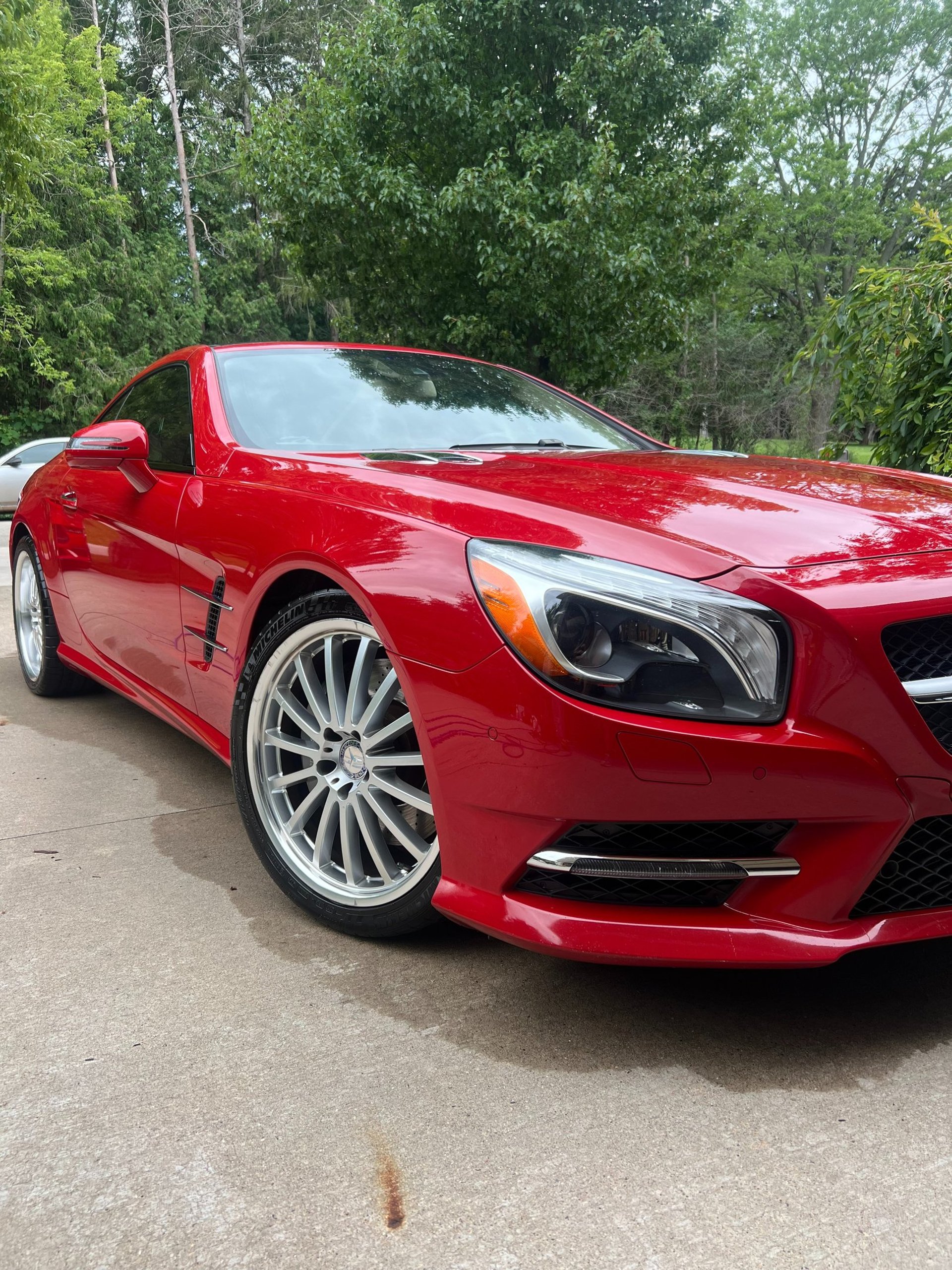 Clean and shiny sports car exterior after a thorough mobile car wash
