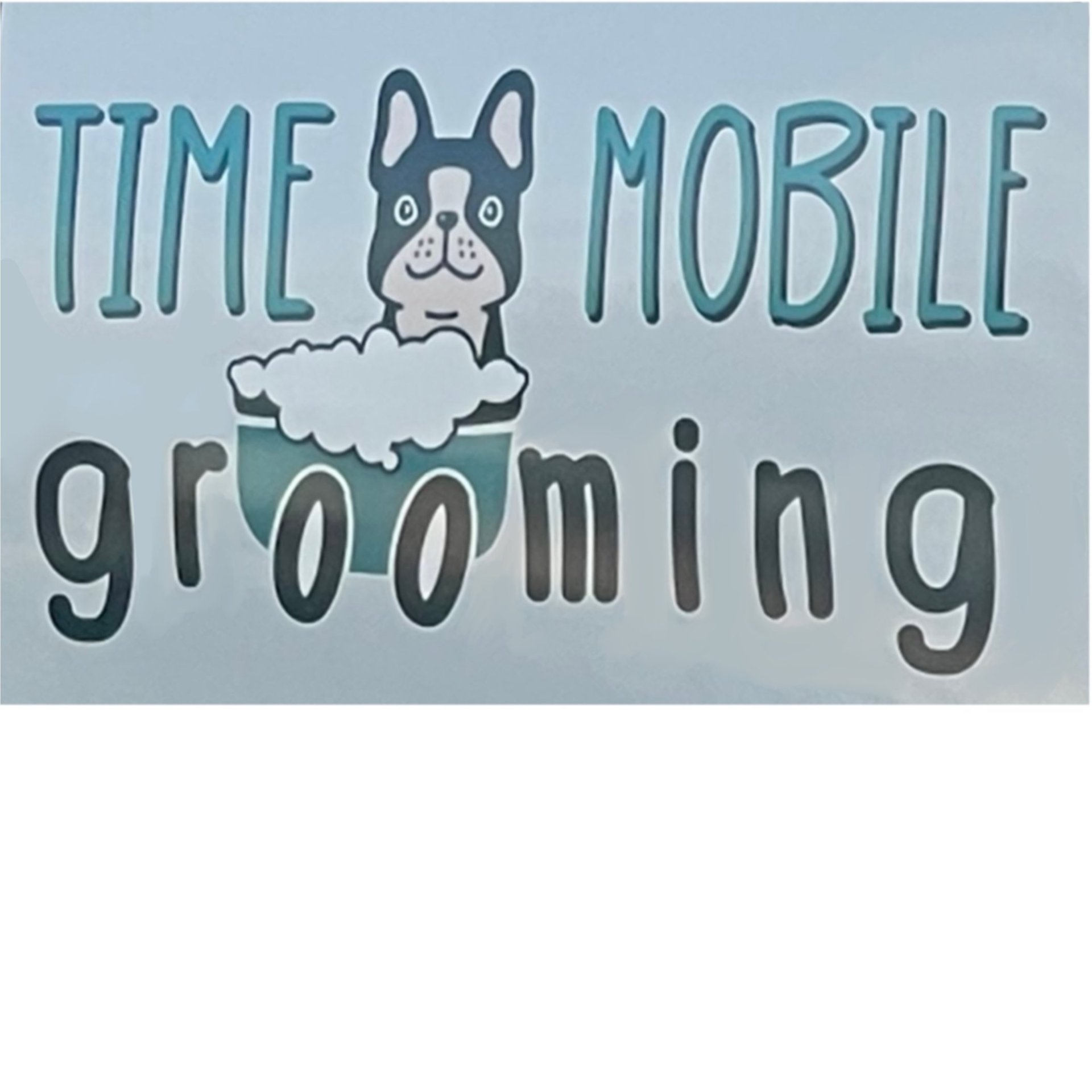 gray computer monitor