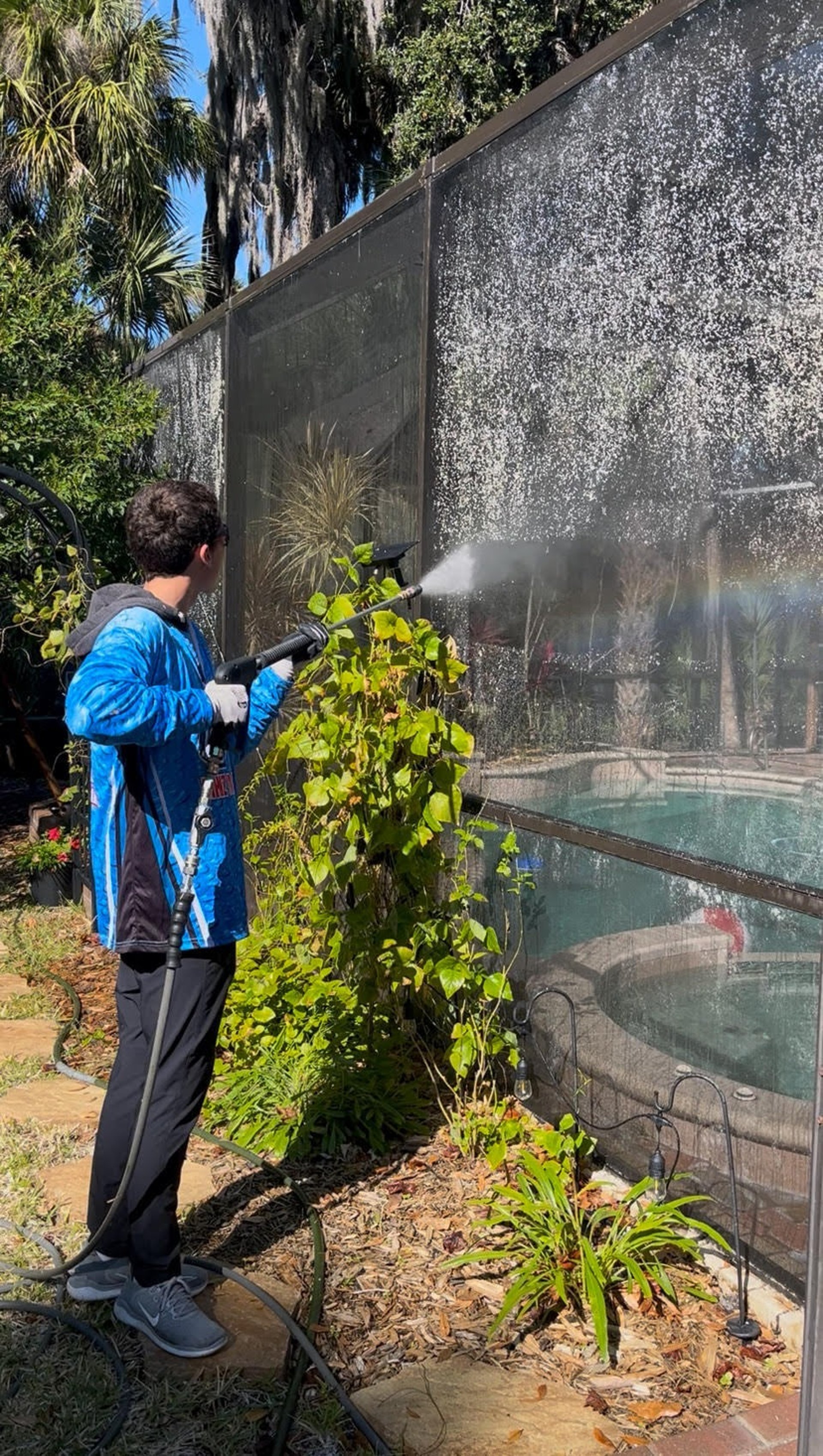 black and brown leather padded tub sofa
