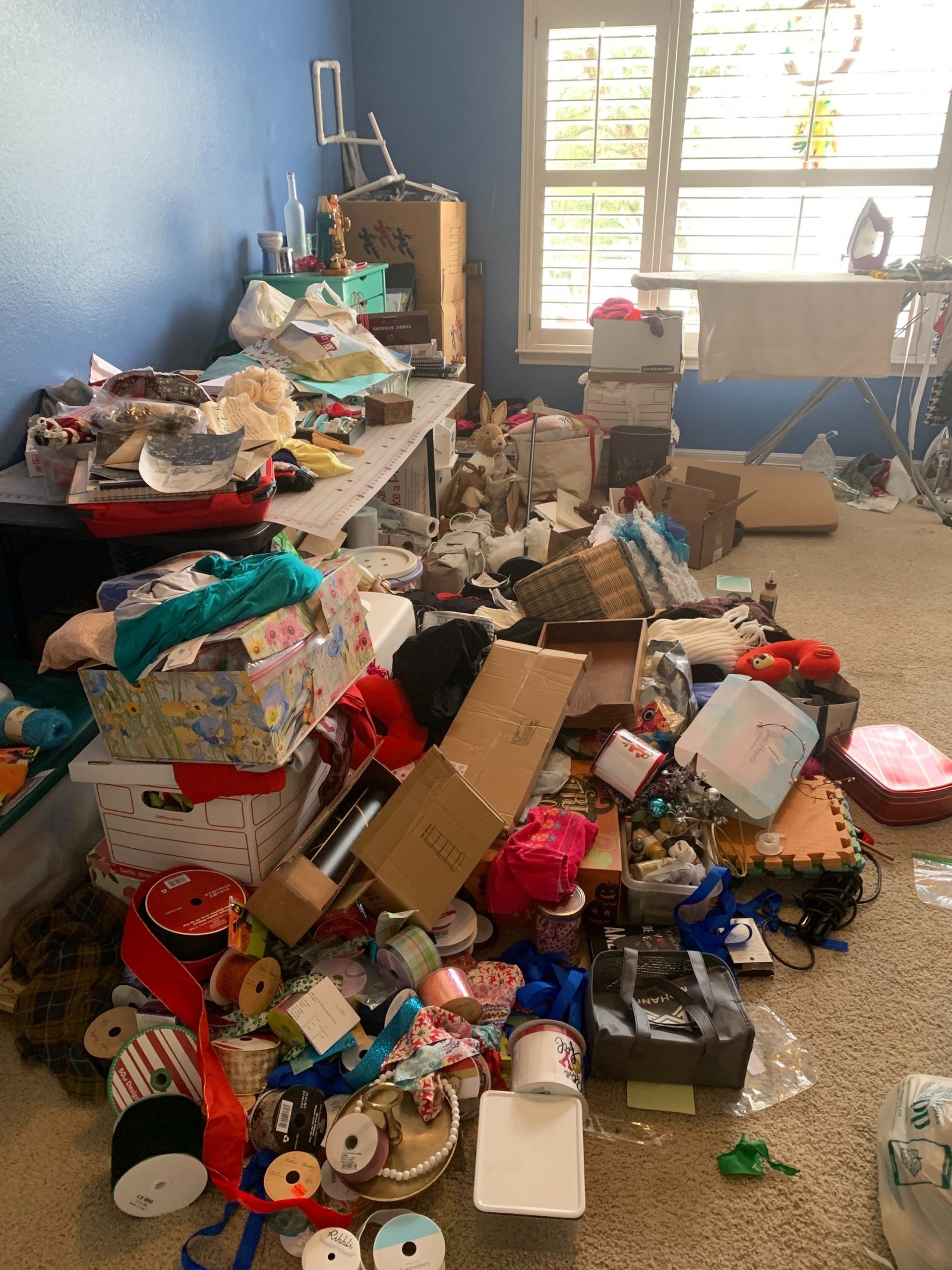 black and brown leather padded tub sofa