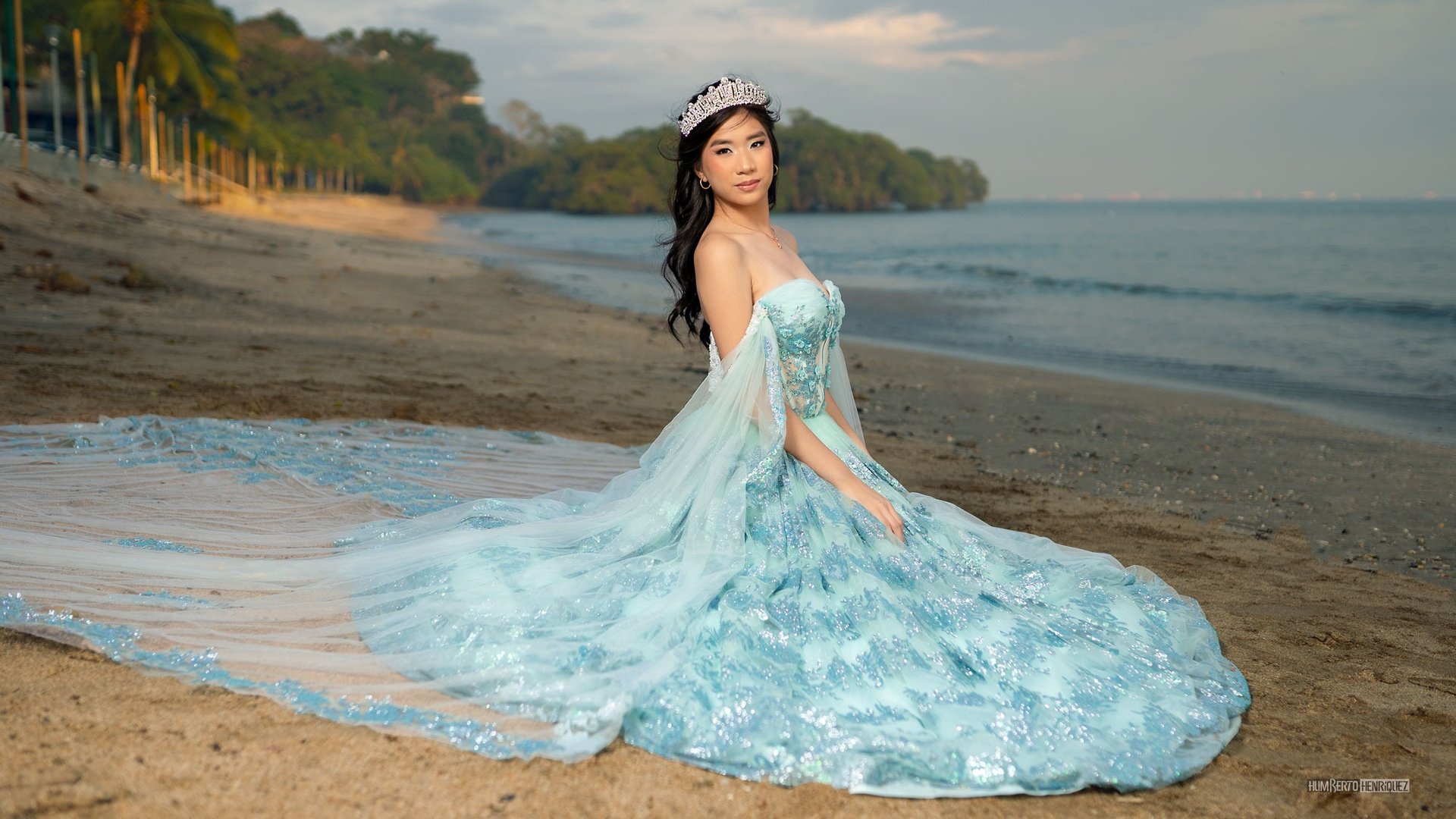 an abstract photo of a curved building with a blue sky in the background