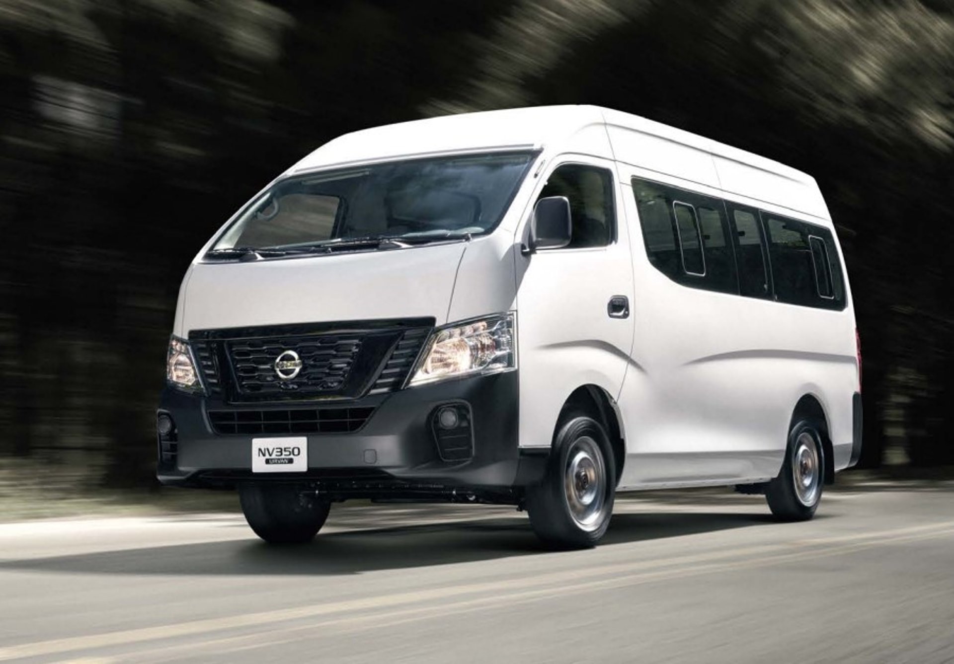 gray computer monitor