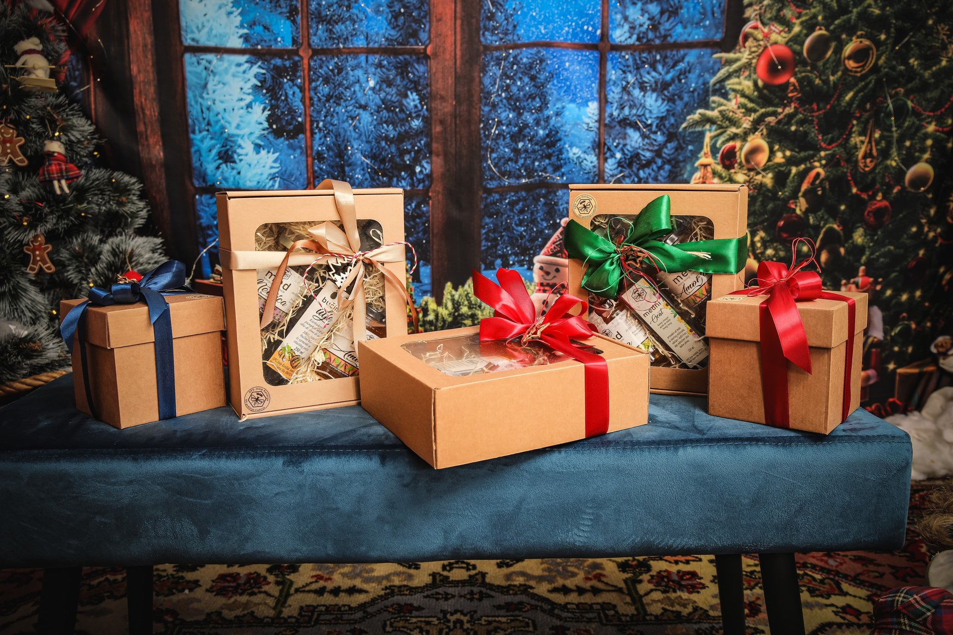 person wearing grey knit sweater