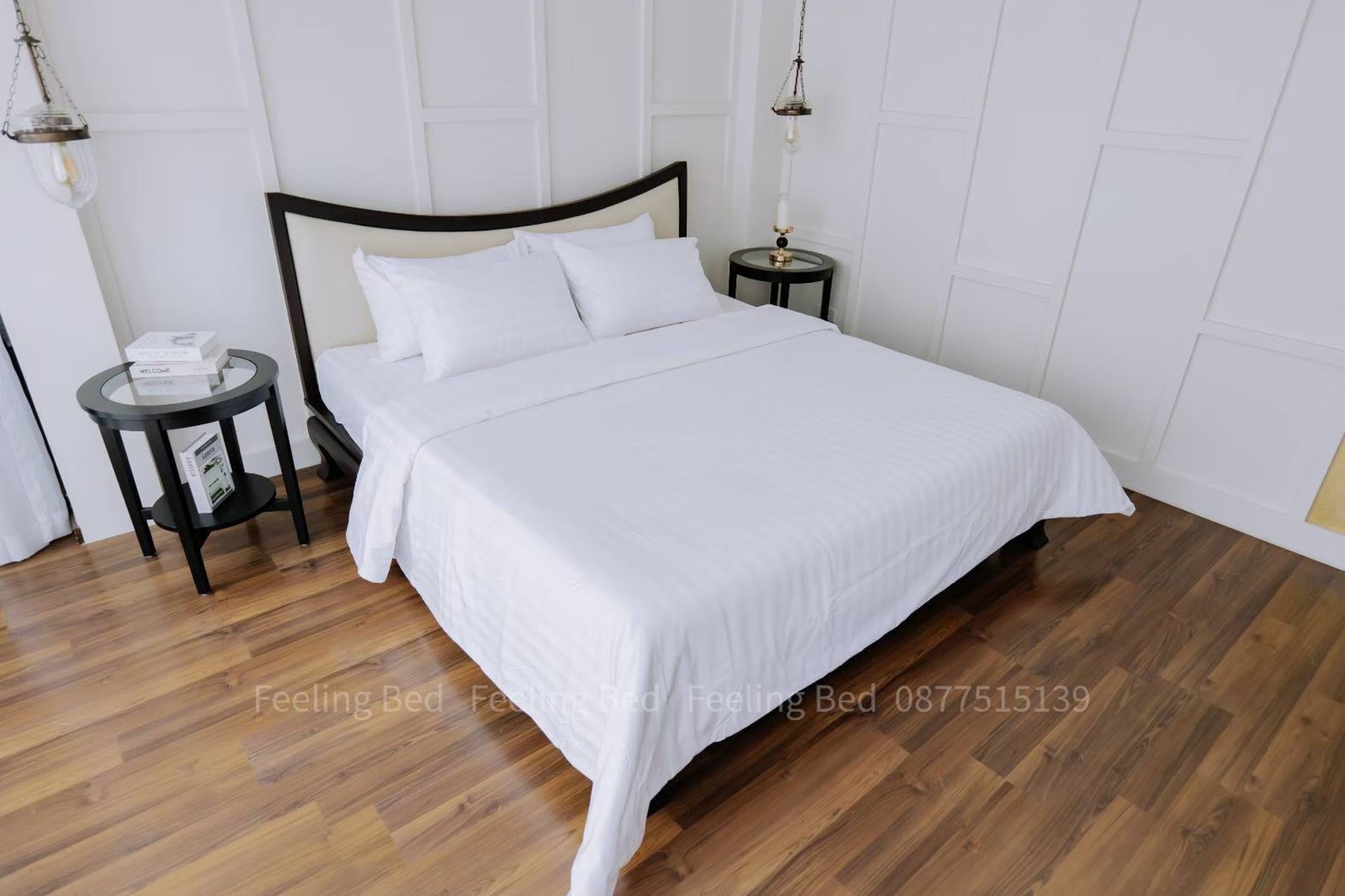 black and white bed linen