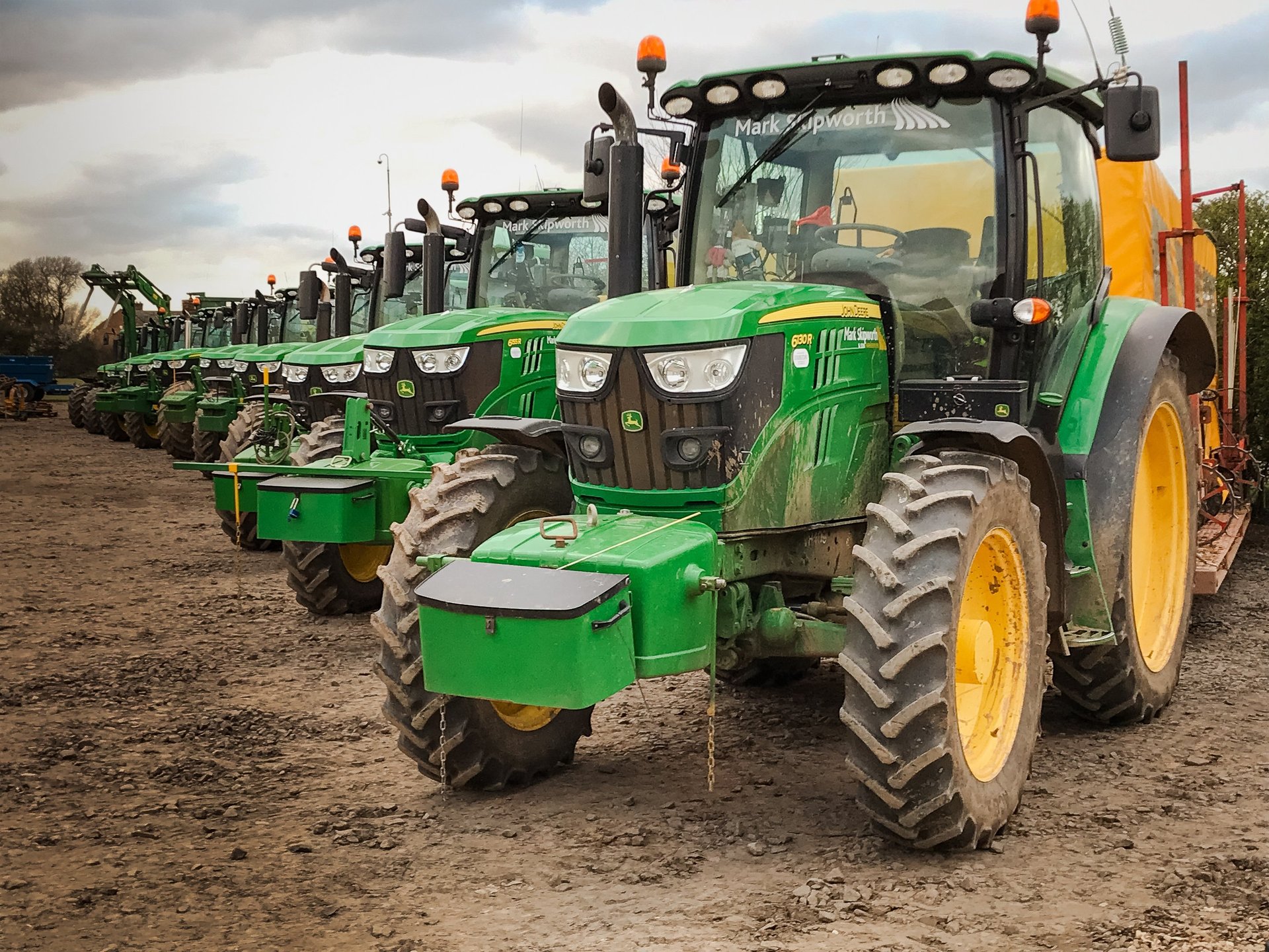 landscape photography of field