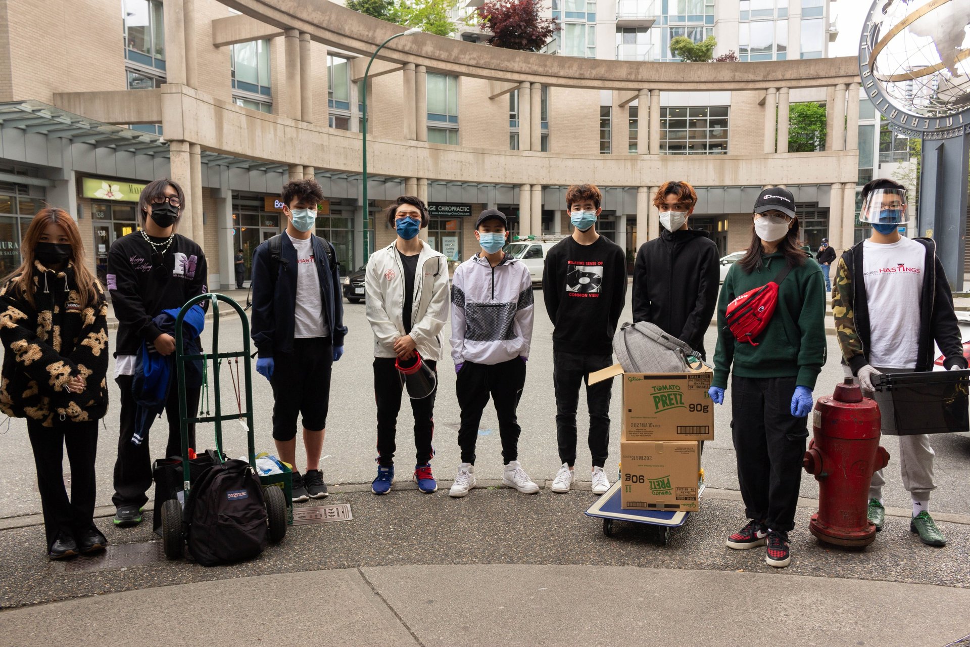 an abstract photo of a curved building with a blue sky in the background