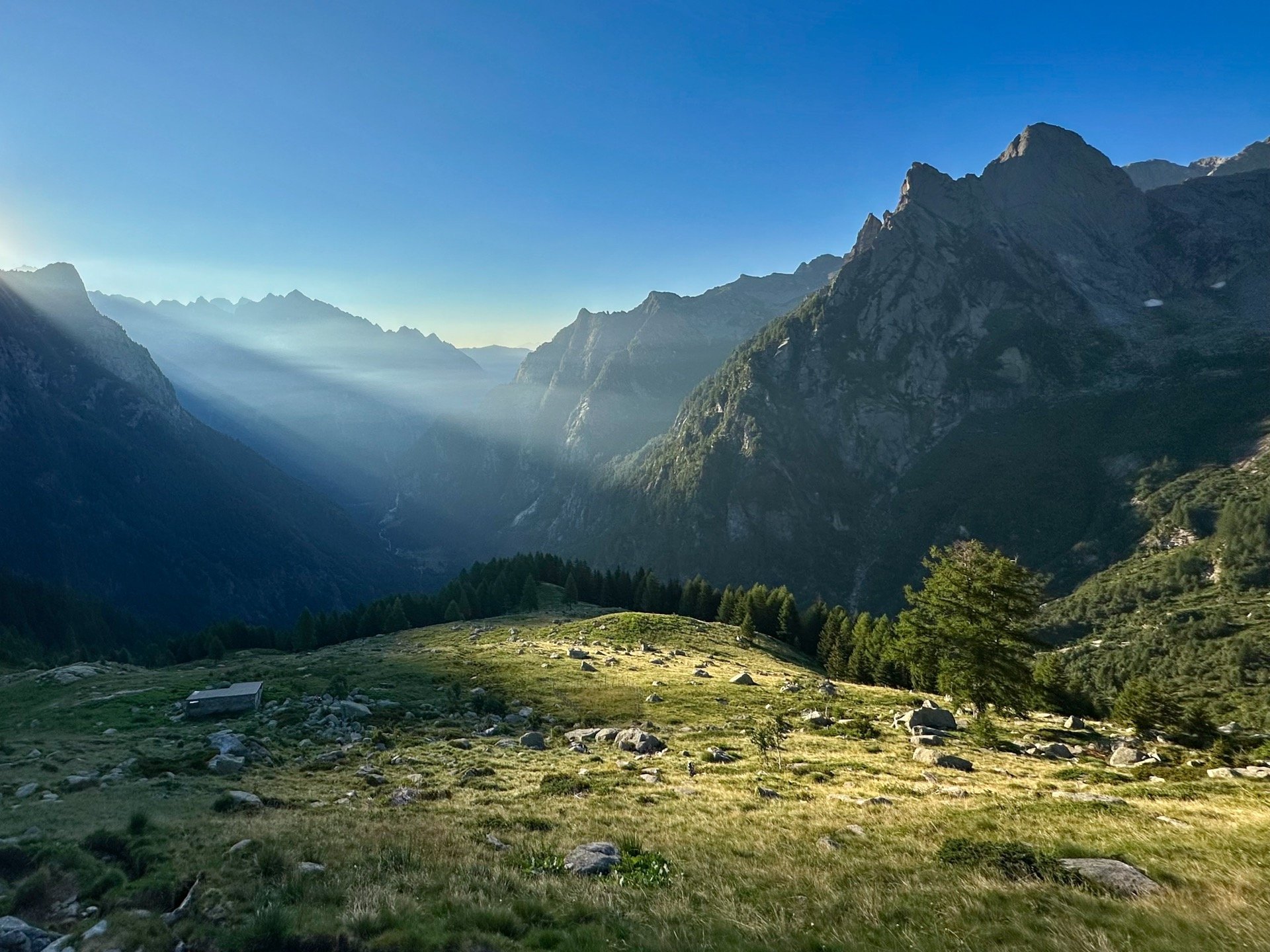 Early morning in high Valmasino