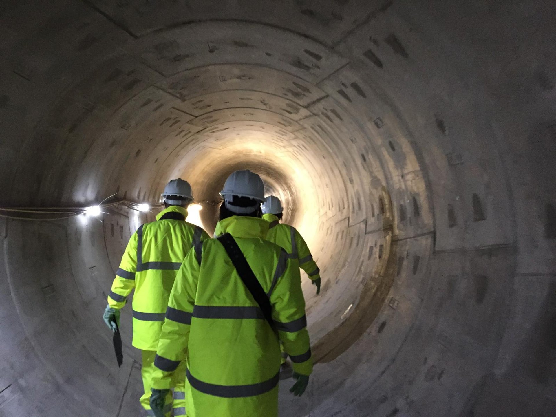 black and brown leather padded tub sofa