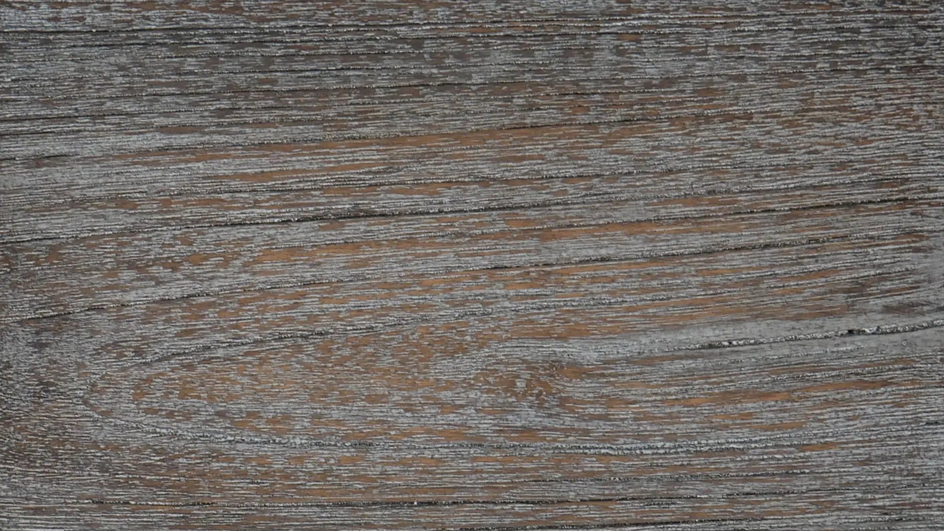 Sebatik Carpentry - wood colour natural dark