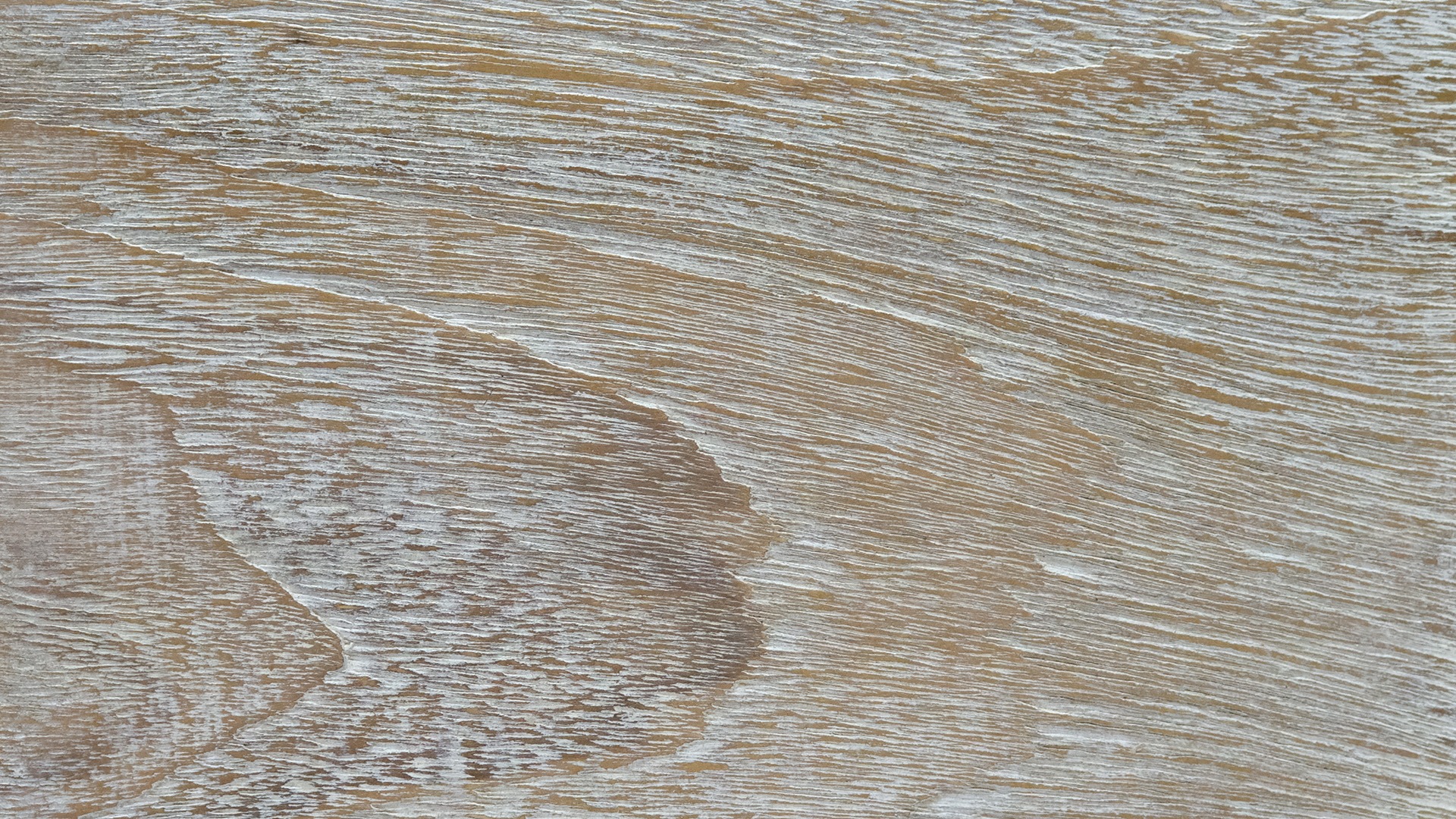 Sebatik Carpentry white wash