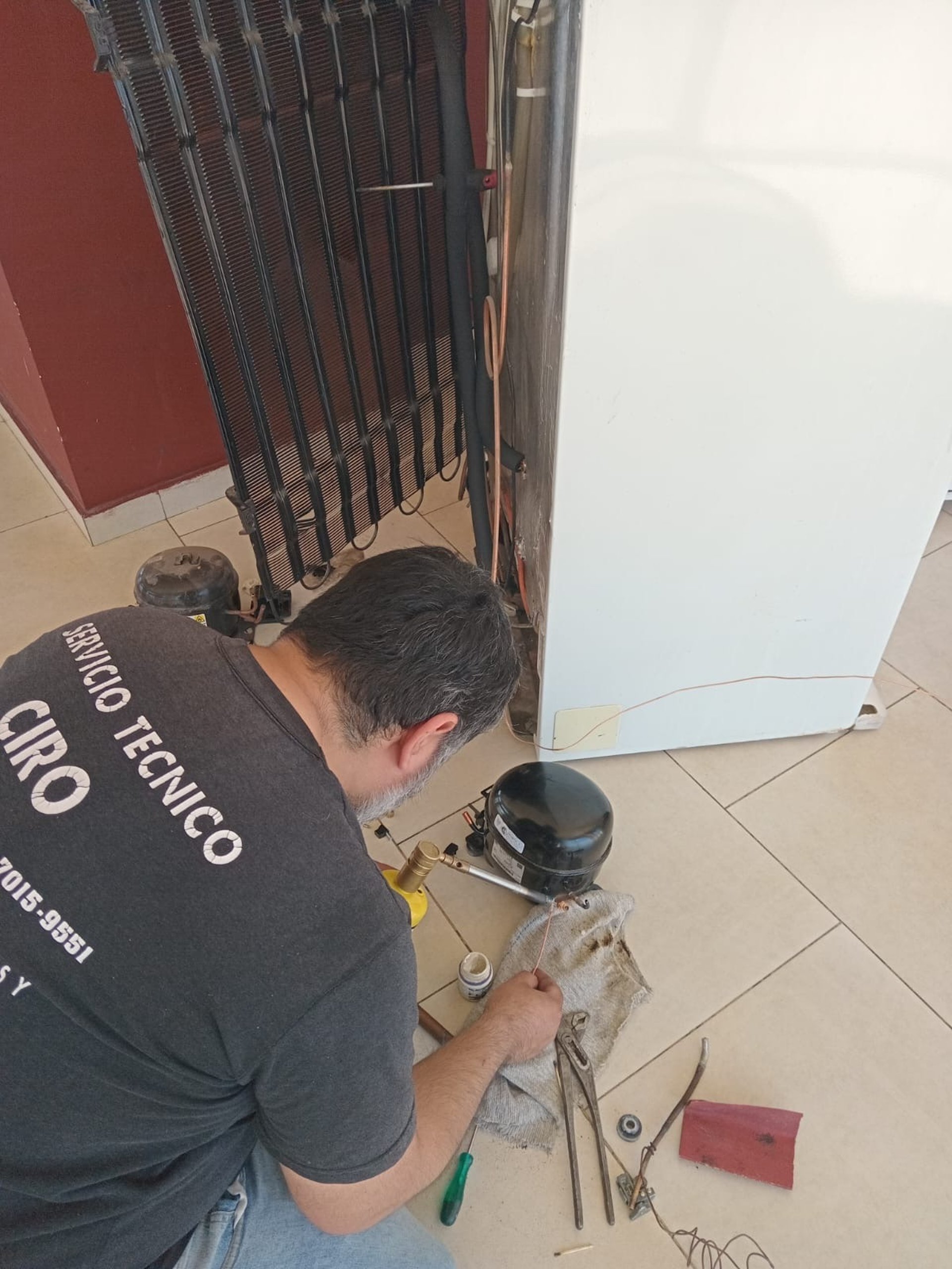 an abstract photo of a curved building with a blue sky in the background