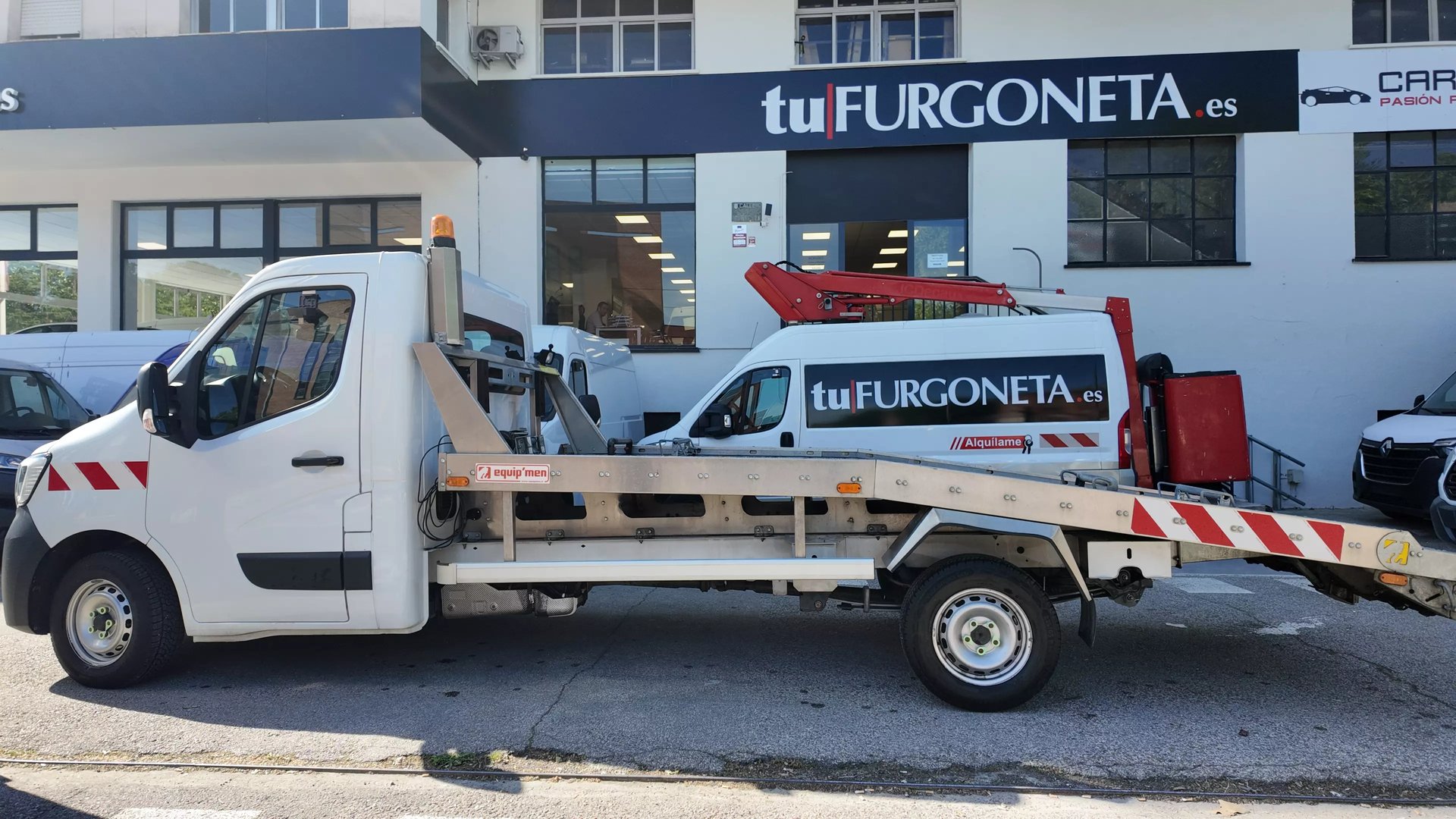 Alquiler grúa porta coches