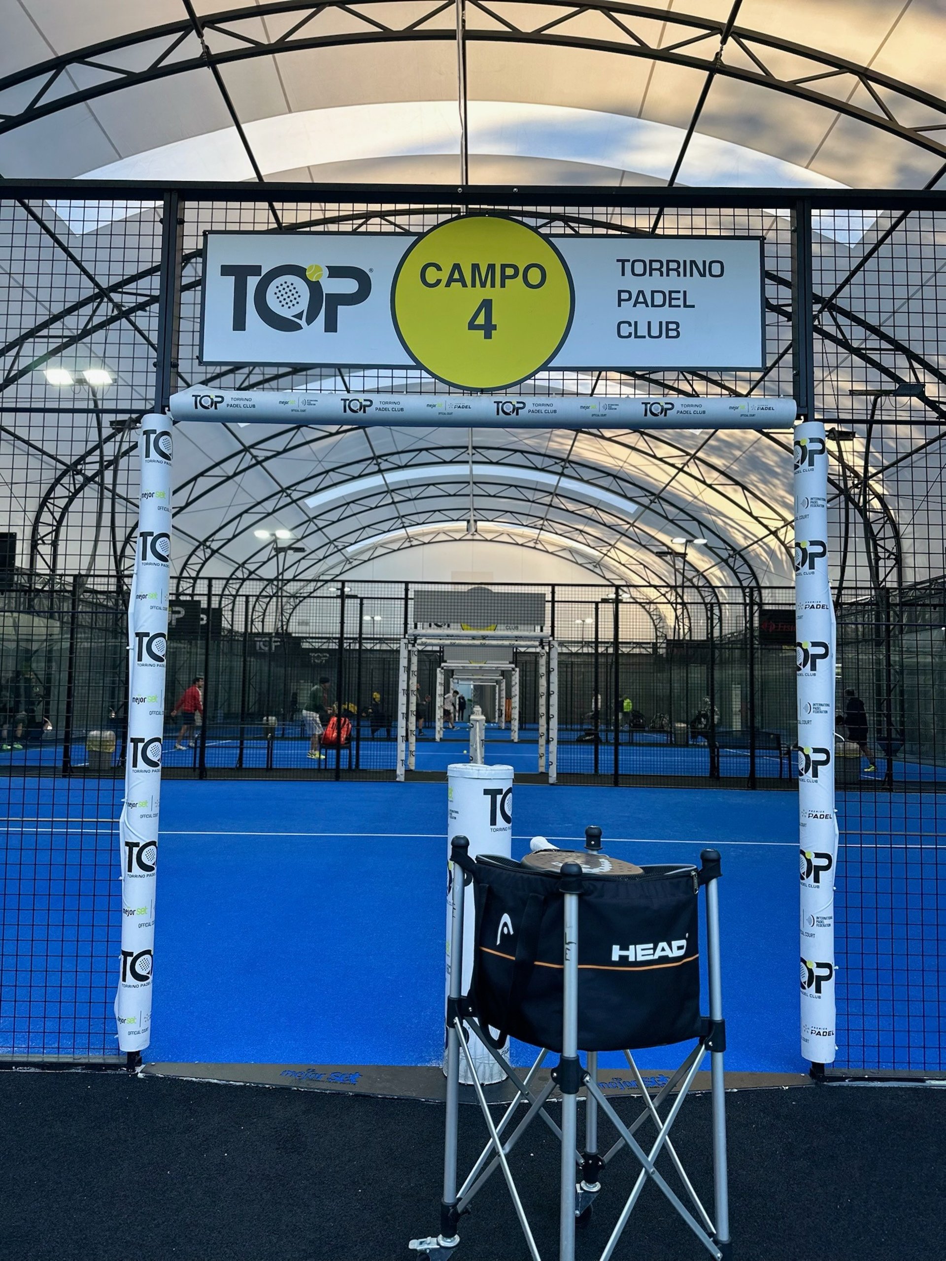 gray computer monitor