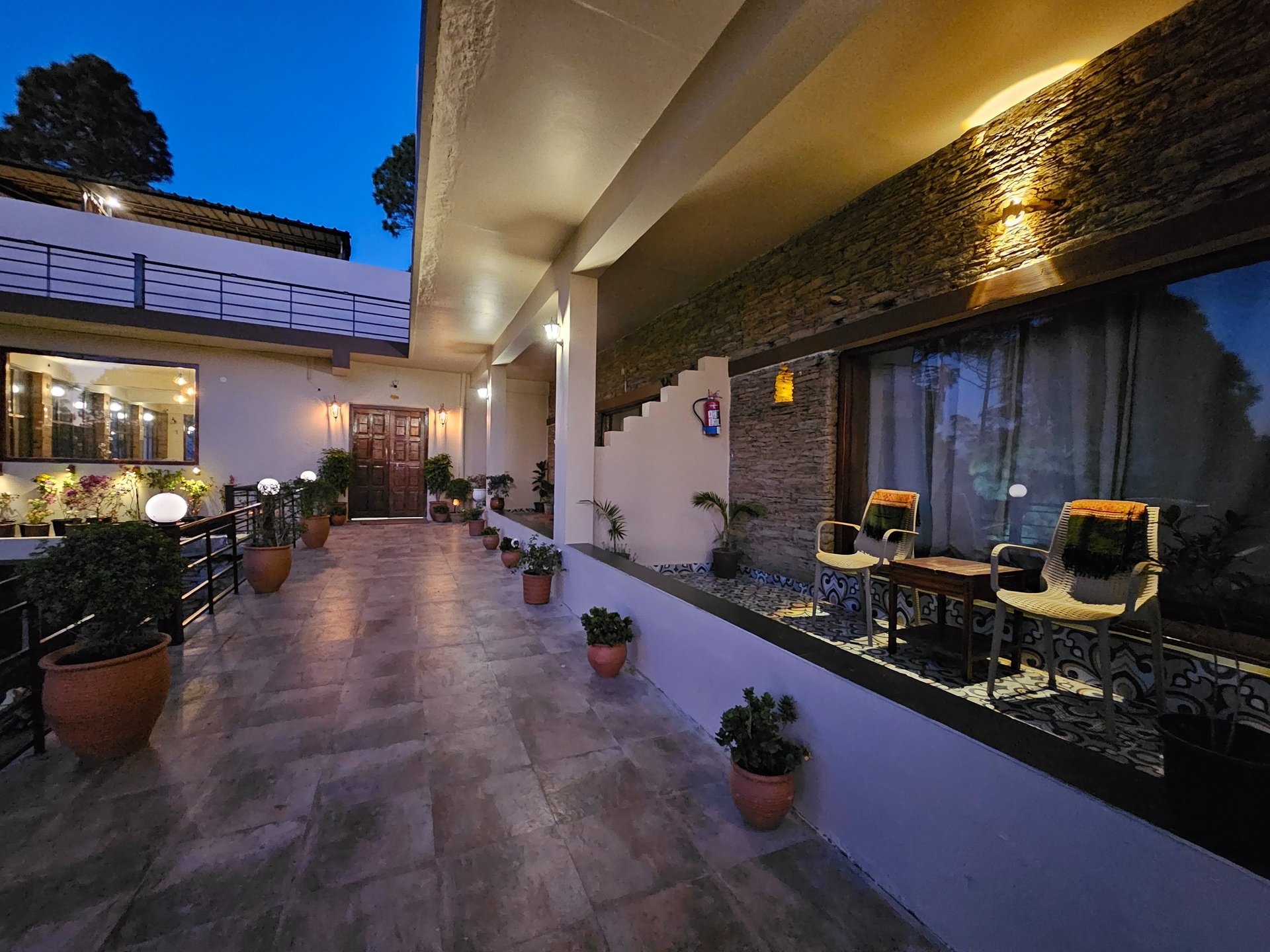 Boutique resort room in Pauri Garhwal with Himalayan view