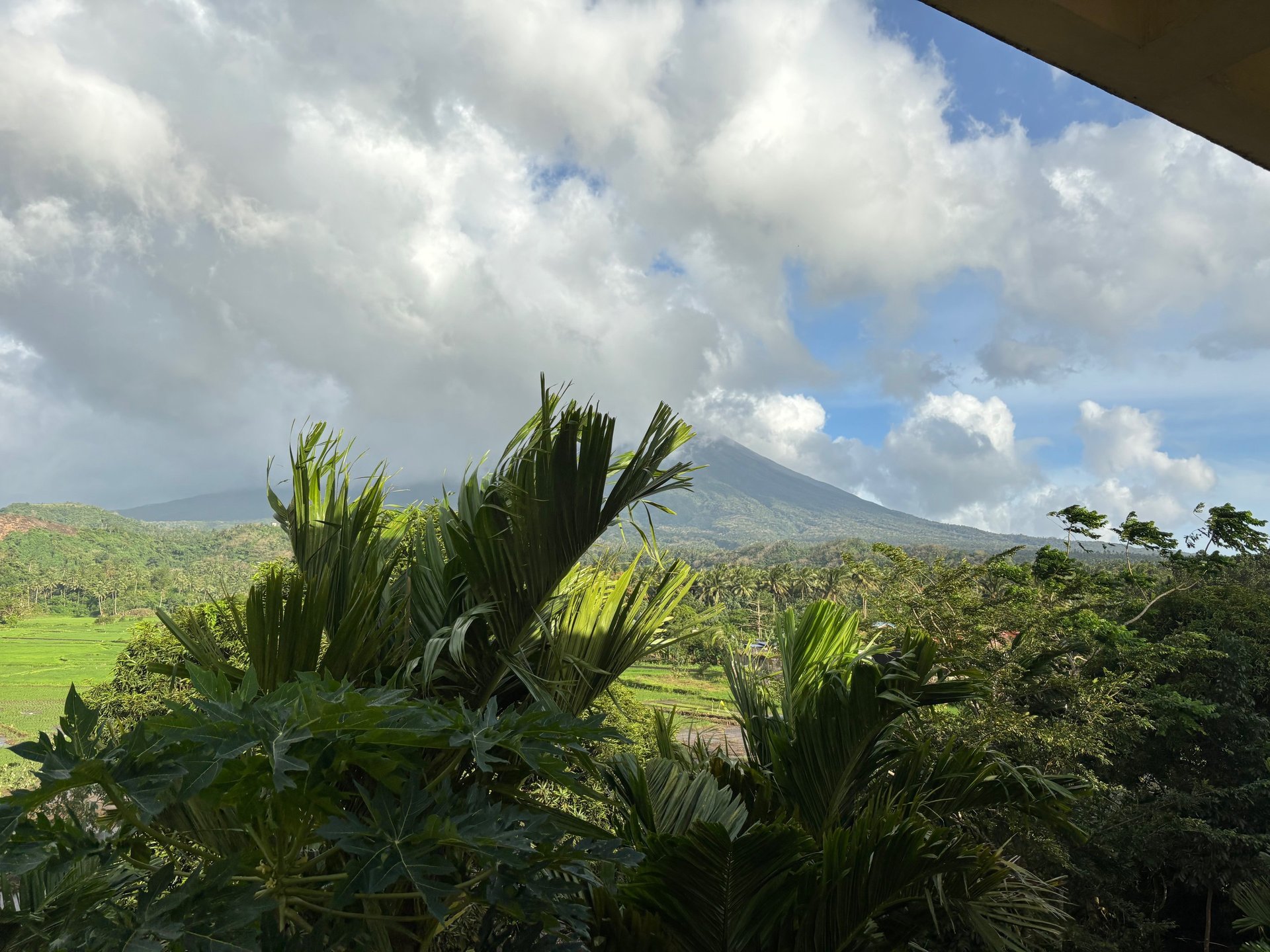 Mayon Volcano Hidden
